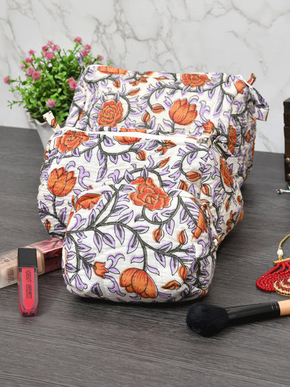 Set of 3 cosmetic bag/pouches