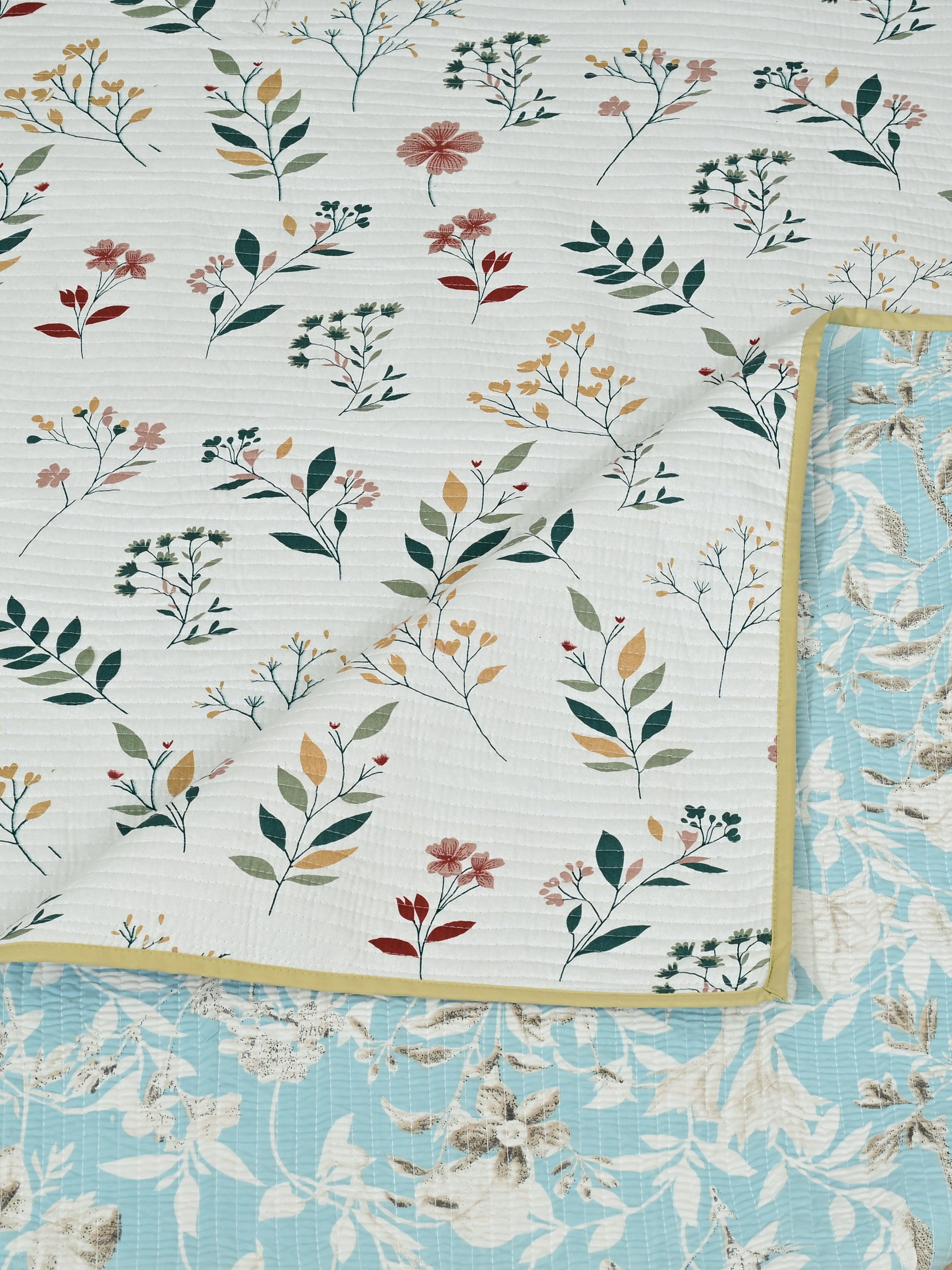 Quilted Floral Printed Reversible Bedcover with 2 Pillow Covers