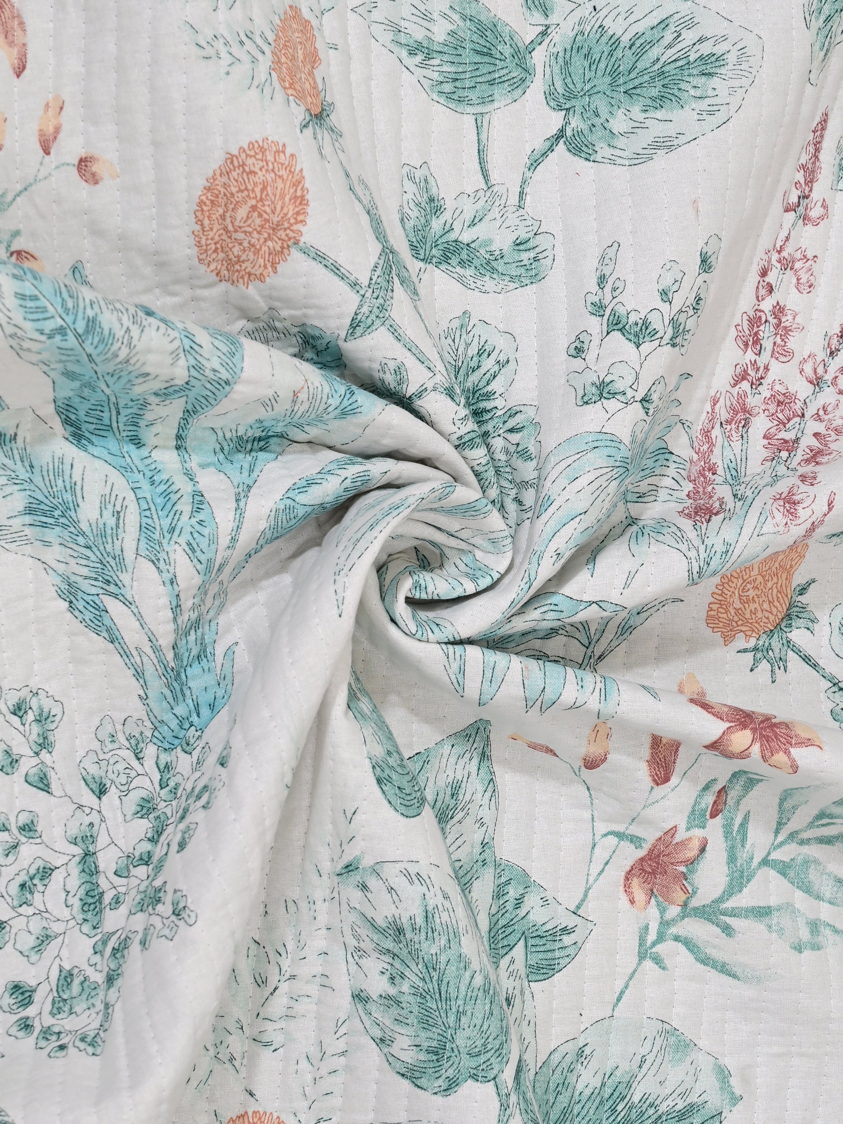 Quilted Floral Printed Reversible Bedcover with 2 Pillow Covers