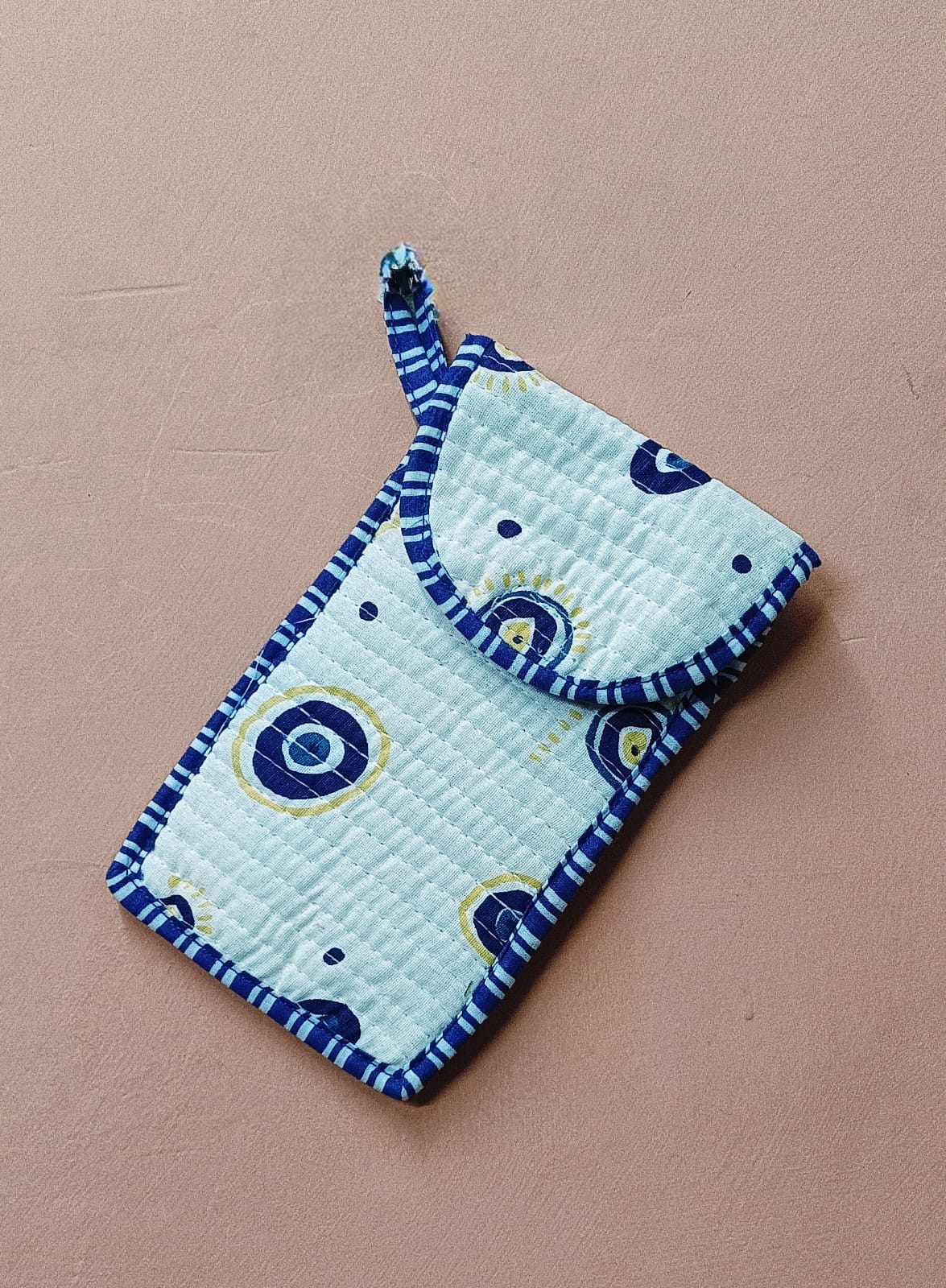 Assorted Sunglasses Pouch - Freebie Offer