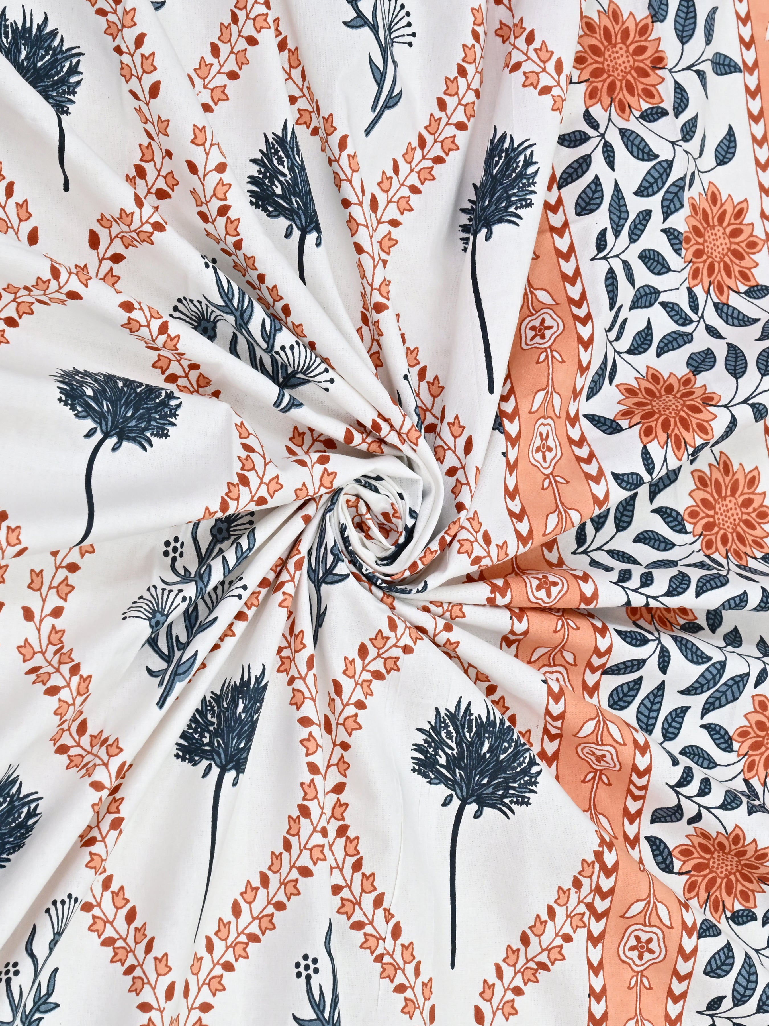 Floral Printed Bedding Set - 1 King Bedsheet, 1 Jaipuri Razai/Quilt, 2 Pillow Covers