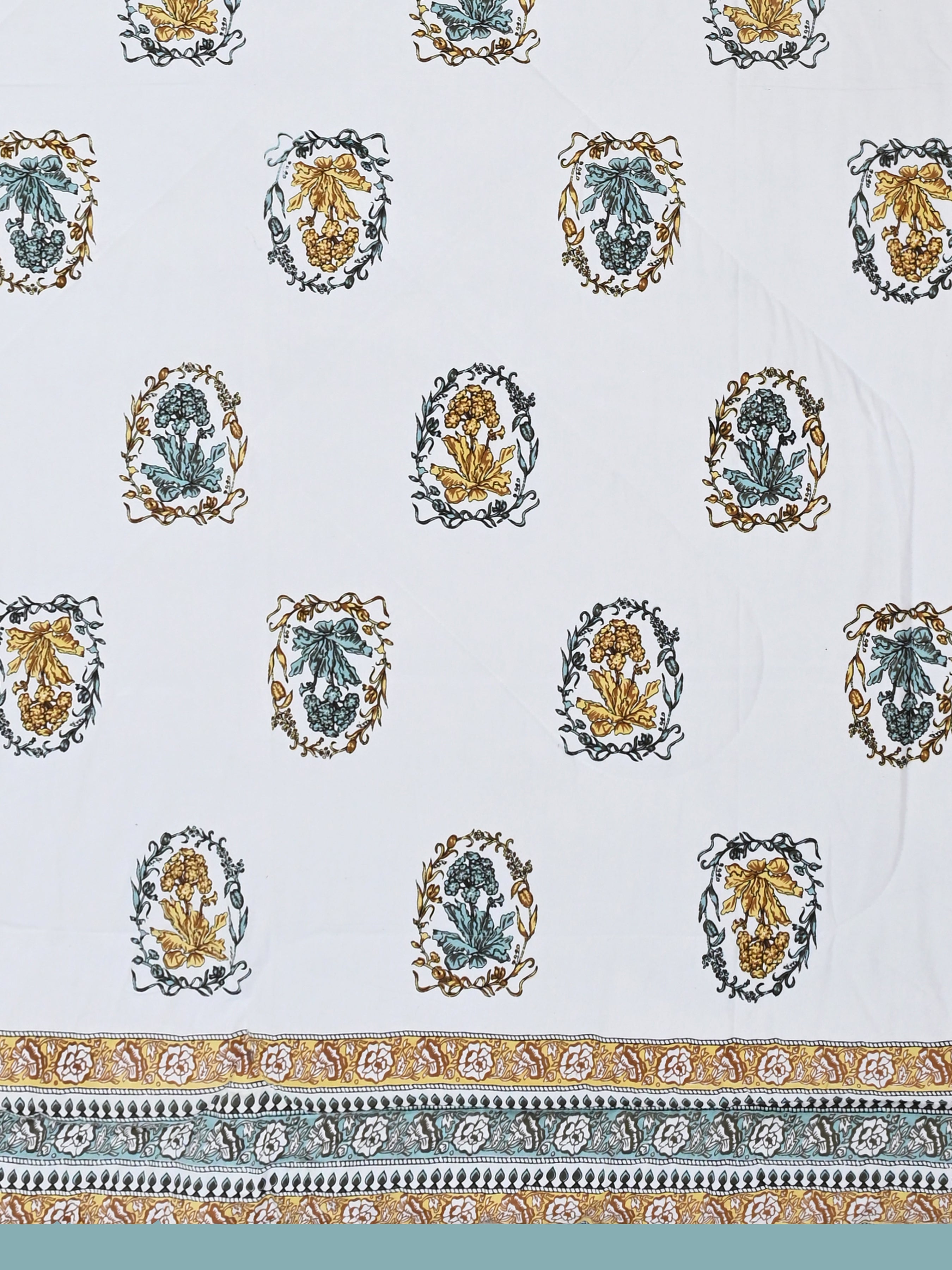 Floral Printed Bedding Set - 1 King Bedsheet, 1 Jaipuri Razai/Quilt, 2 Pillow Covers