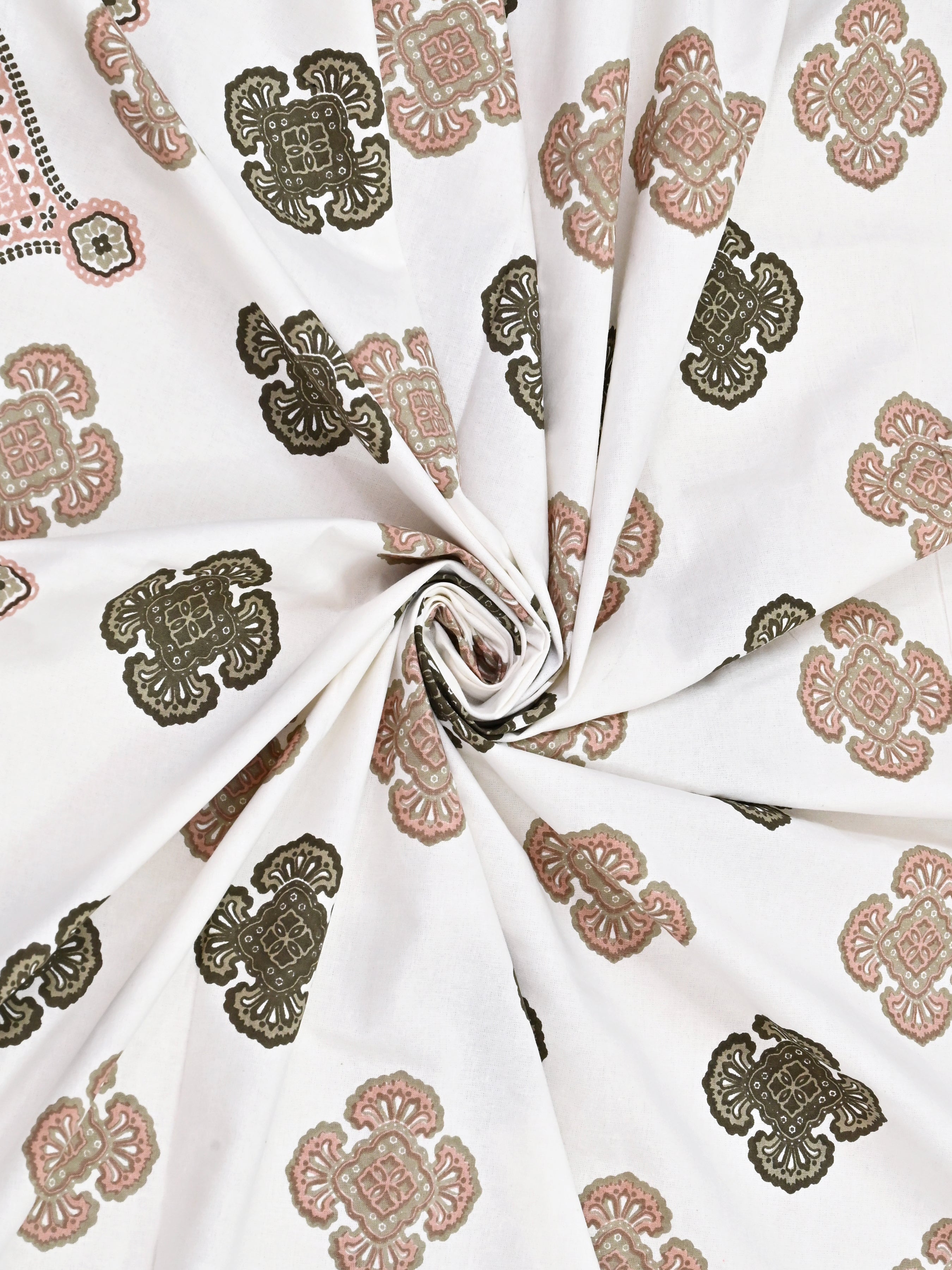 Floral Printed Bedding Set - 1 King Bedsheet, 1 Jaipuri Razai/Quilt, 2 Pillow Covers