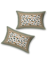 Floral Printed Bedding Set - 1 King Bedsheet, 1 Jaipuri Razai/Quilt, 2 Pillow Covers