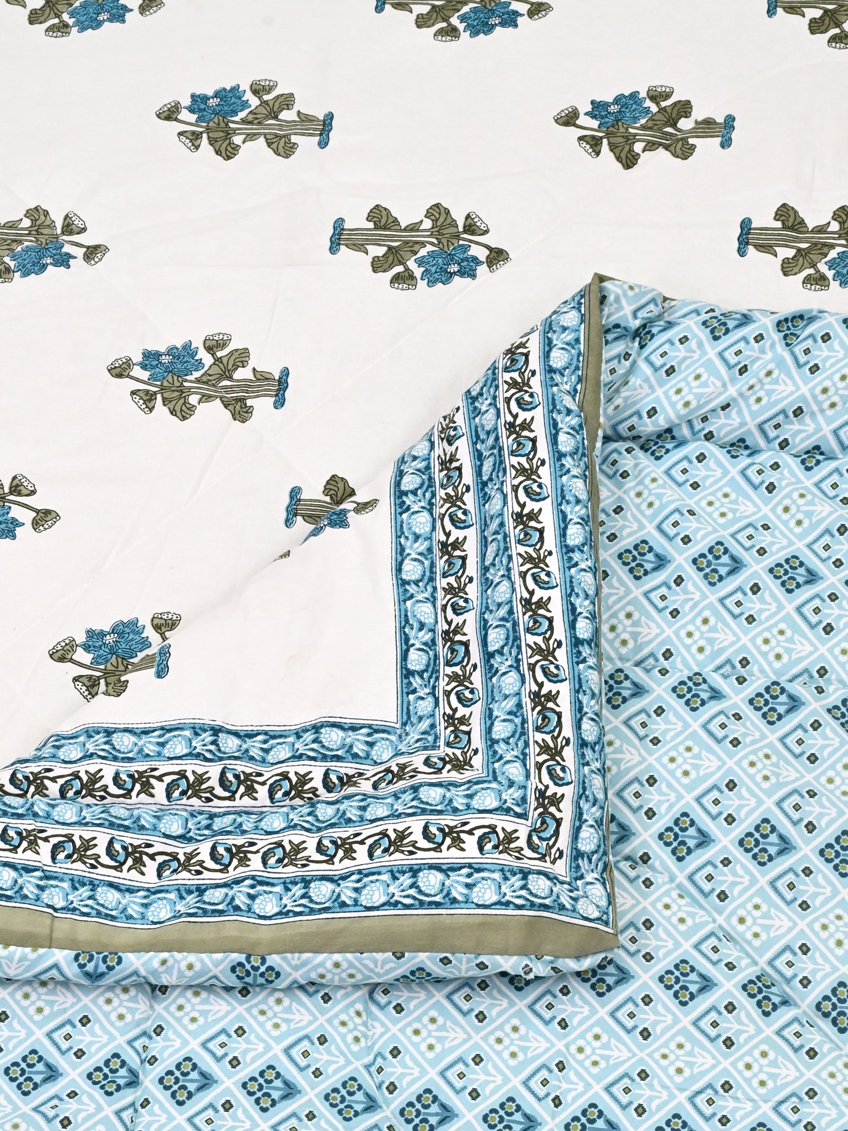 Floral Printed Bedding Set - 1 King Bedsheet, 1 Jaipuri Razai/Quilt, 2 Pillow Covers