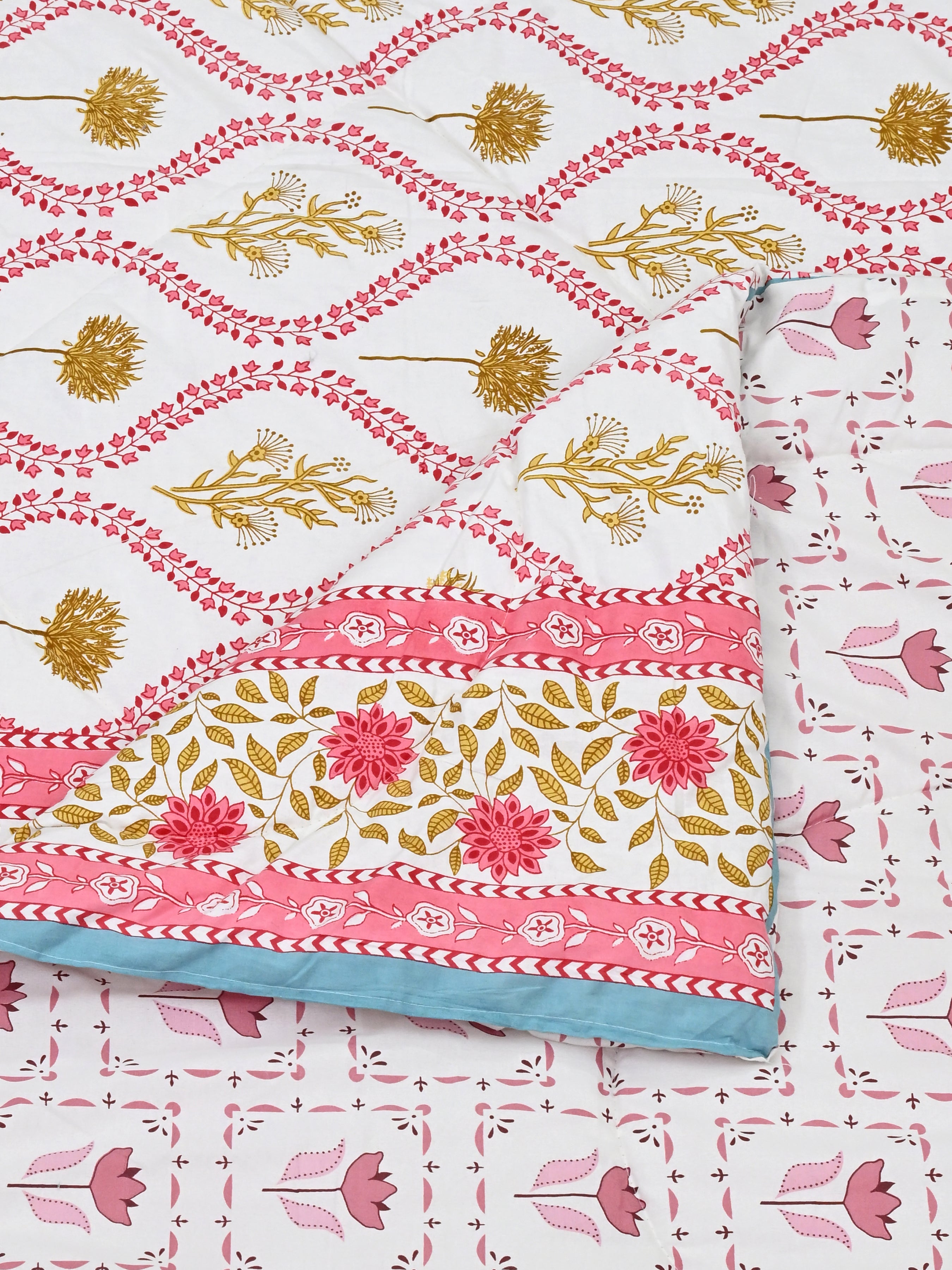 Floral Printed Bedding Set - 1 King Bedsheet, 1 Jaipuri Razai/Quilt, 2 Pillow Covers