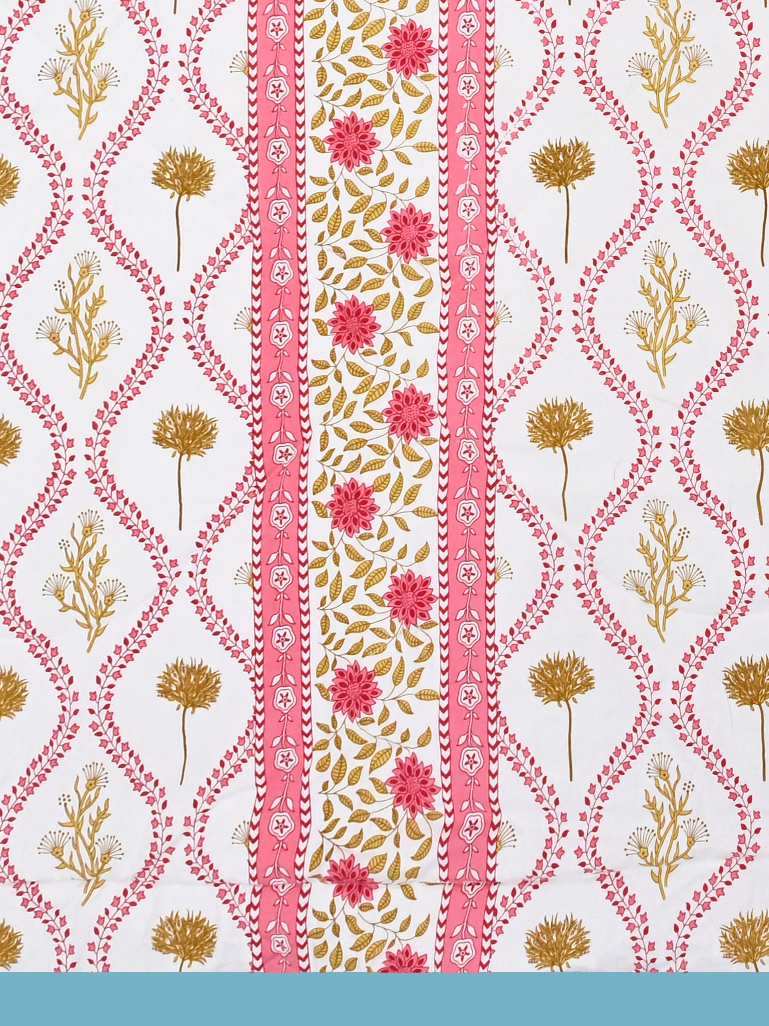 Floral Printed Bedding Set - 1 King Bedsheet, 1 Jaipuri Razai/Quilt, 2 Pillow Covers