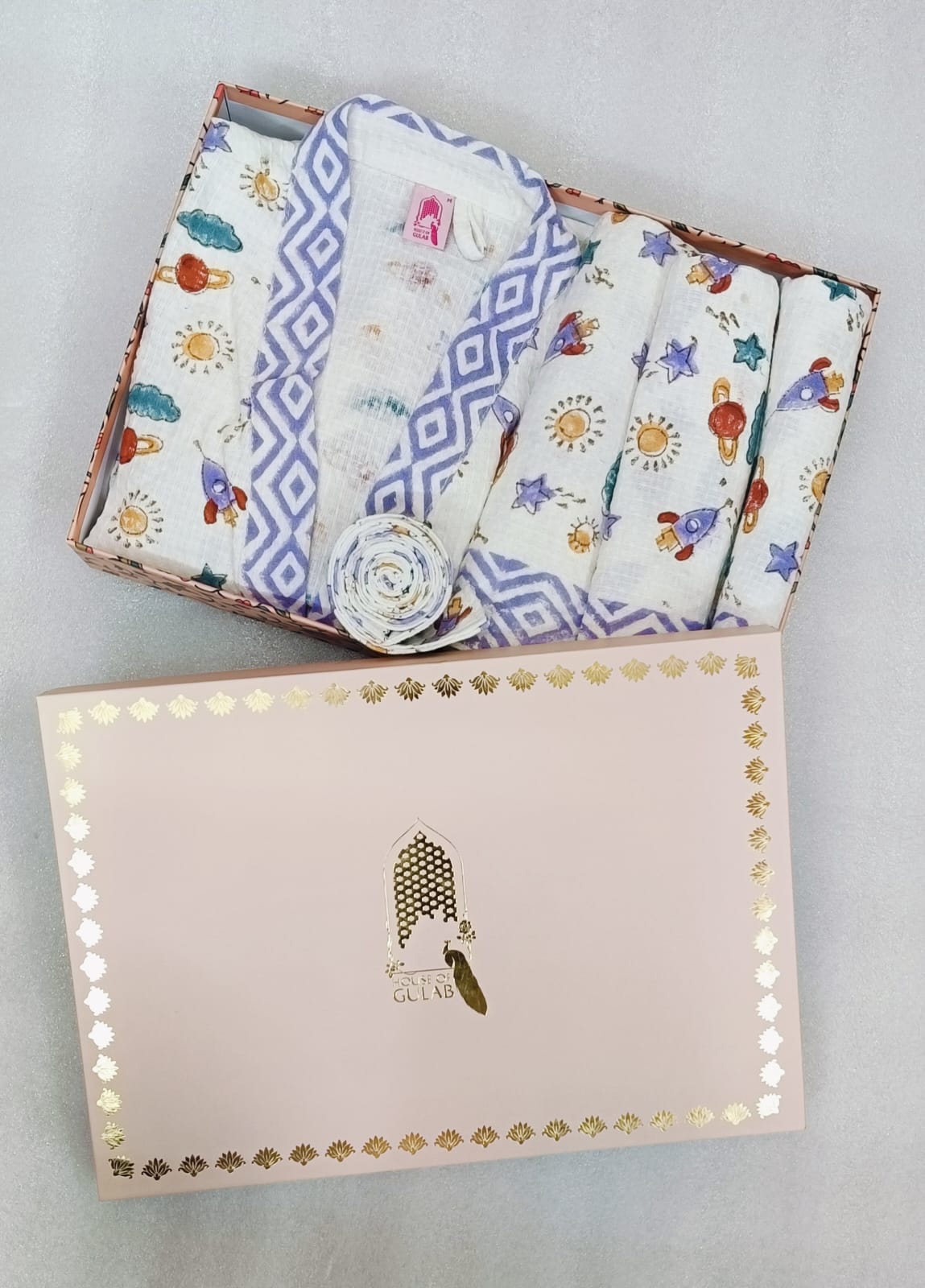 Handblock Printed Waffle Cotton Bathrobe Gift Box for Kids (4-13 Years) – Includes Bath Towel & 2 Hand Towels