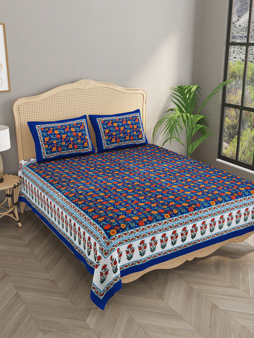 Floral Print Cotton Double King Bedsheet with 2 Pillow Covers