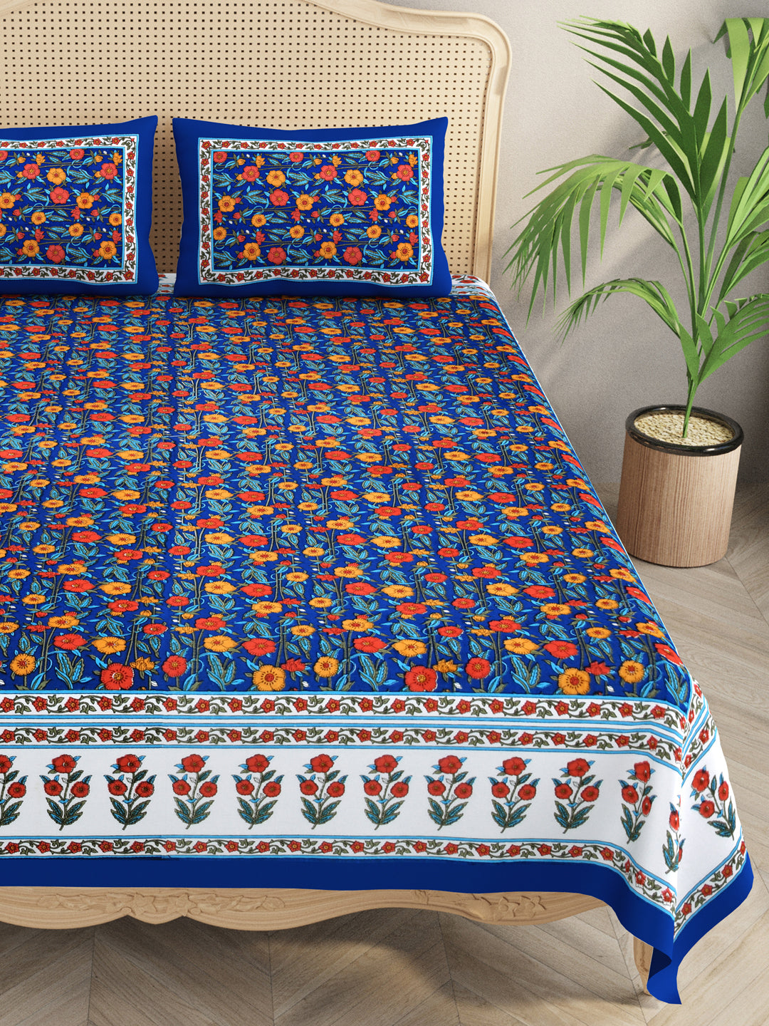 Floral Print Cotton Double King Bedsheet with 2 Pillow Covers