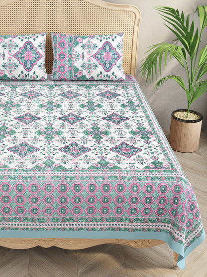 Floral Print Super King Cotton Bedsheet with 2 Pillow Covers