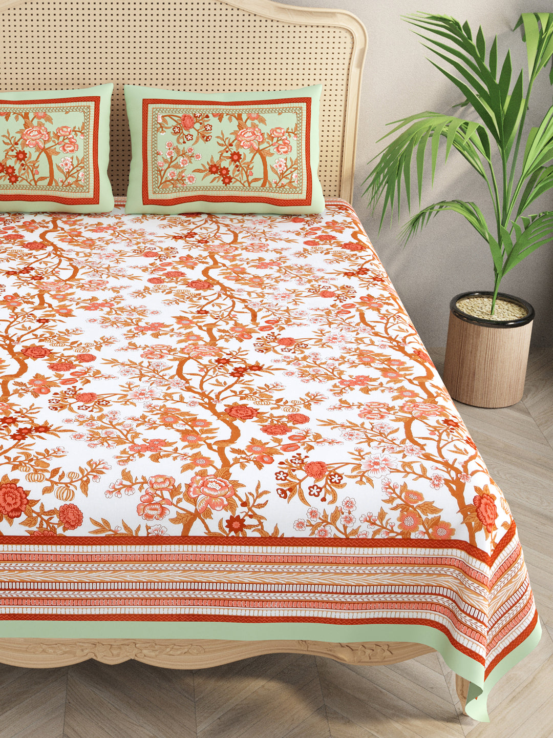 Floral Print Cotton Double King Bedsheet with 2 Pillow Covers