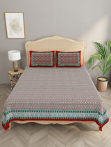 Floral Print Cotton Double King Bedsheet with 2 Pillow Covers