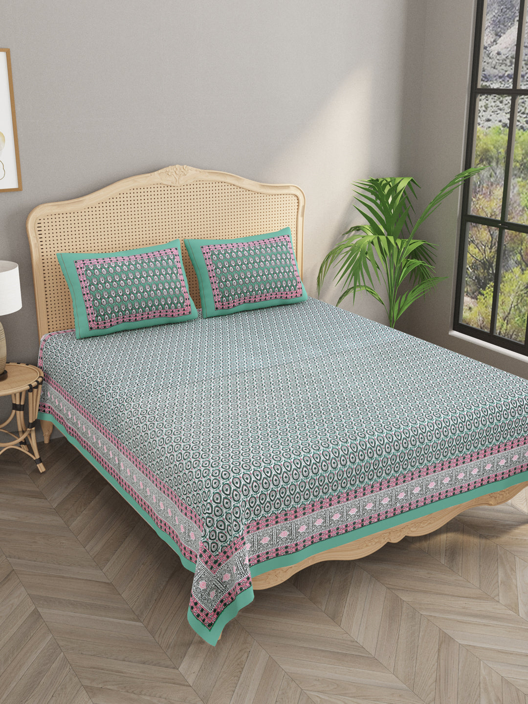Floral Print Cotton Double King Bedsheet with 2 Pillow Covers