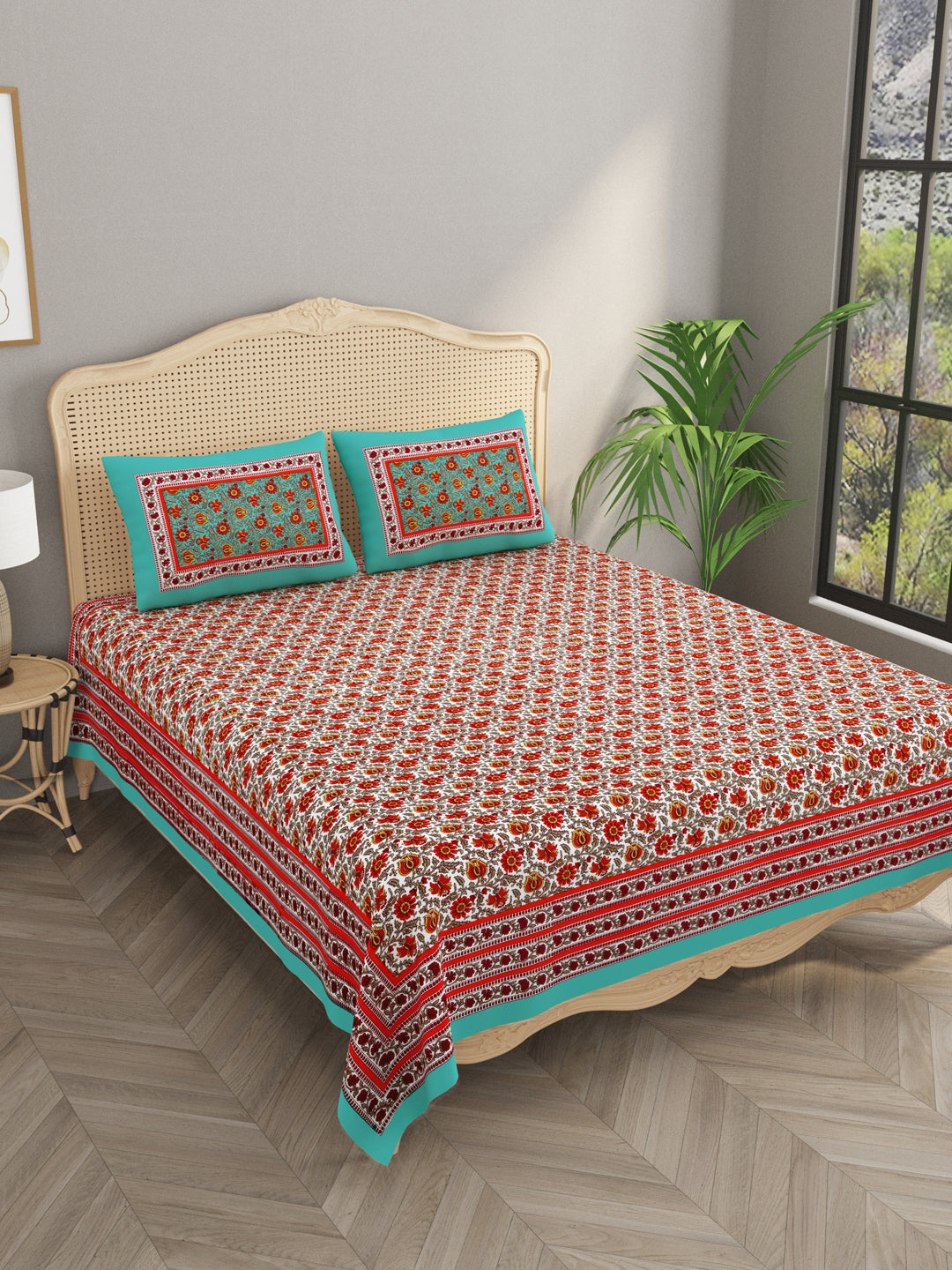 Floral Print Cotton Double King Bedsheet with 2 Pillow Covers