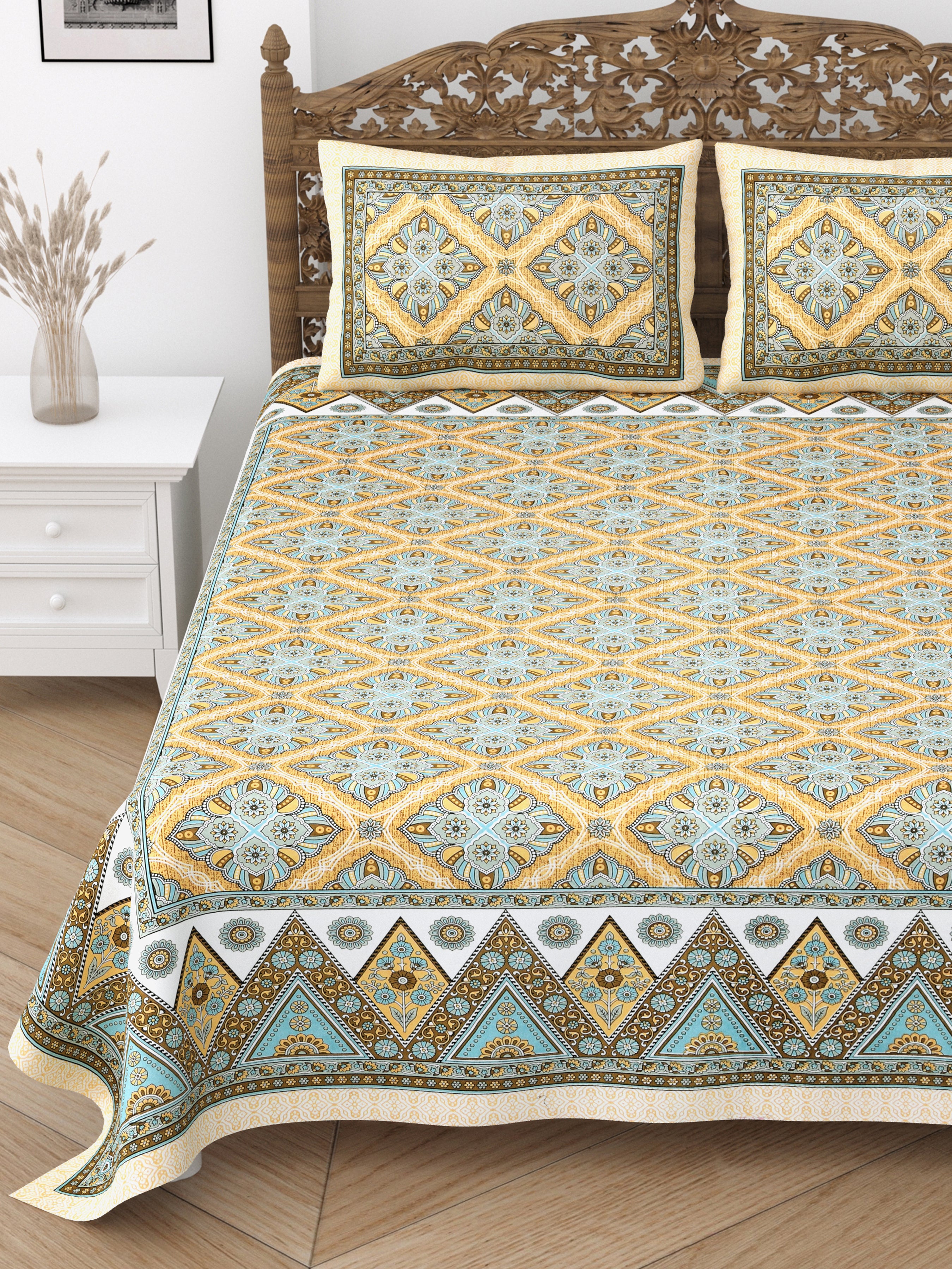 Floral Print Cotton Double King Bedsheet with 2 Pillow Covers