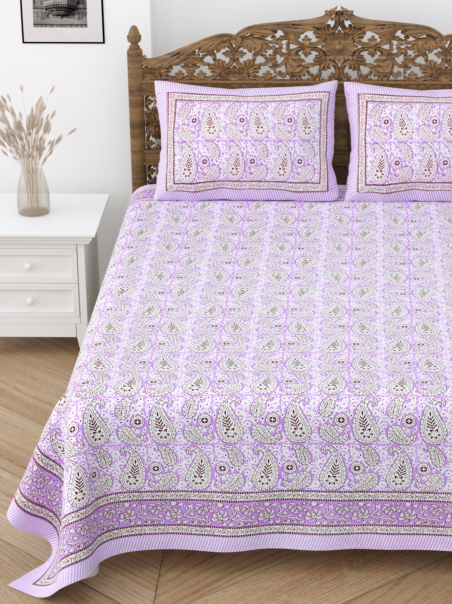 Floral Print Cotton Double King Bedsheet with 2 Pillow Covers