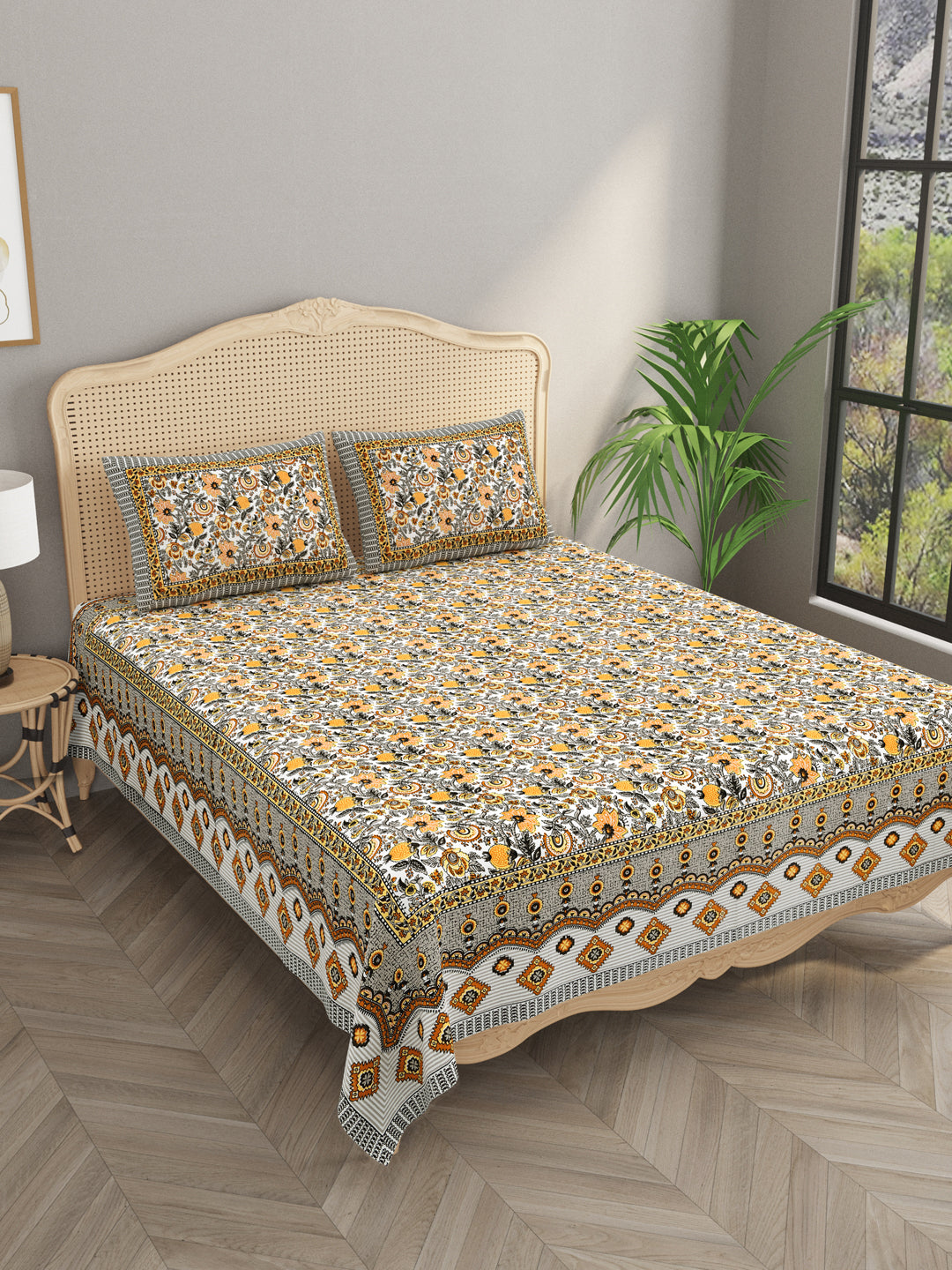 Double King Bedsheet with 2 Pillow Covers