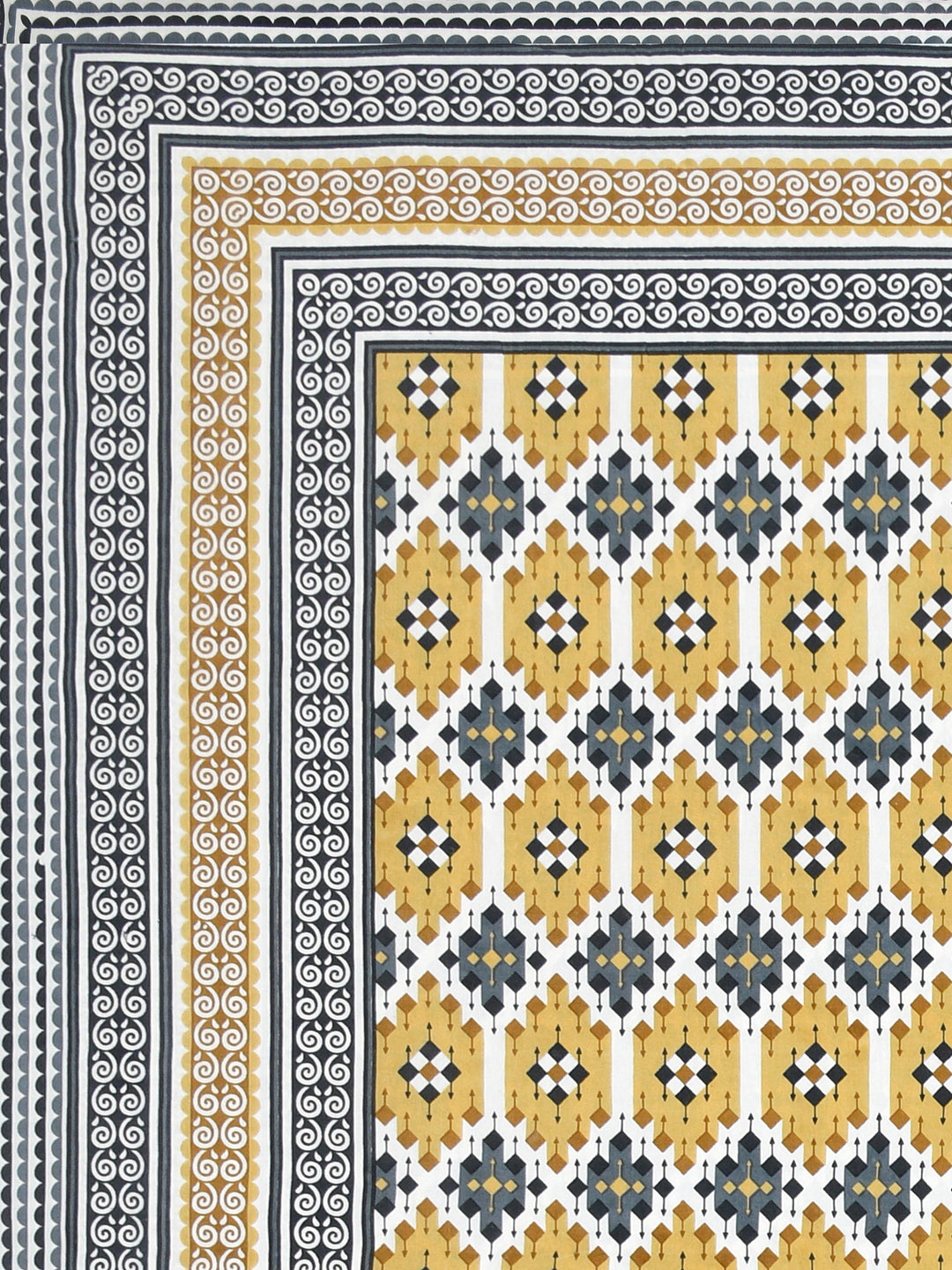 Floral Print Cotton Double King Bedsheet with 2 Pillow Covers