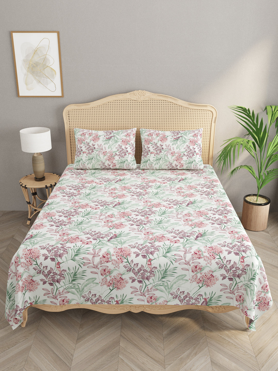 Floral Print Cotton Super King Bedsheet with 2 Reversible Pillow Covers