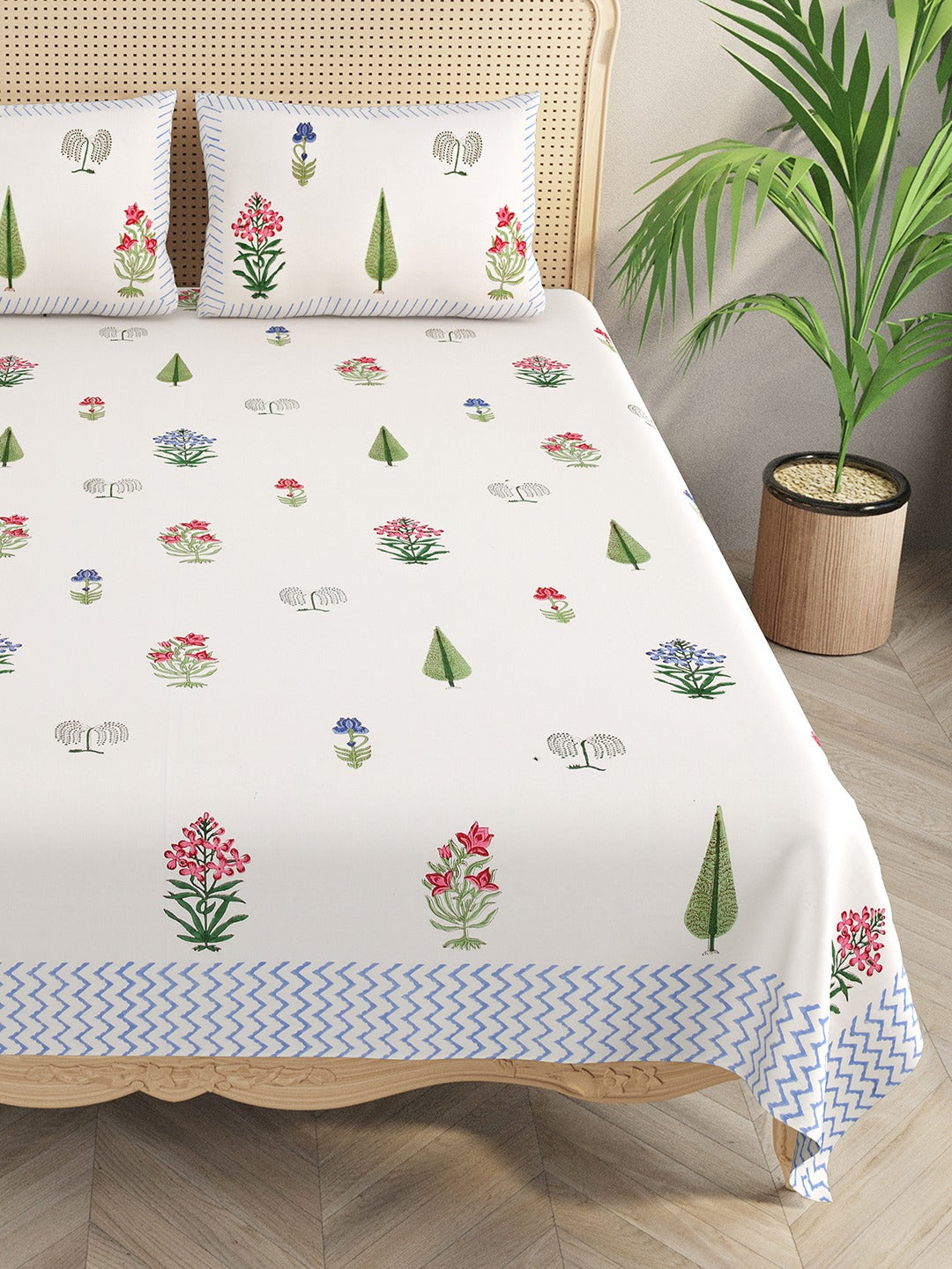 Handblock Printed Double King Bedsheet with 2 Pillow Covers