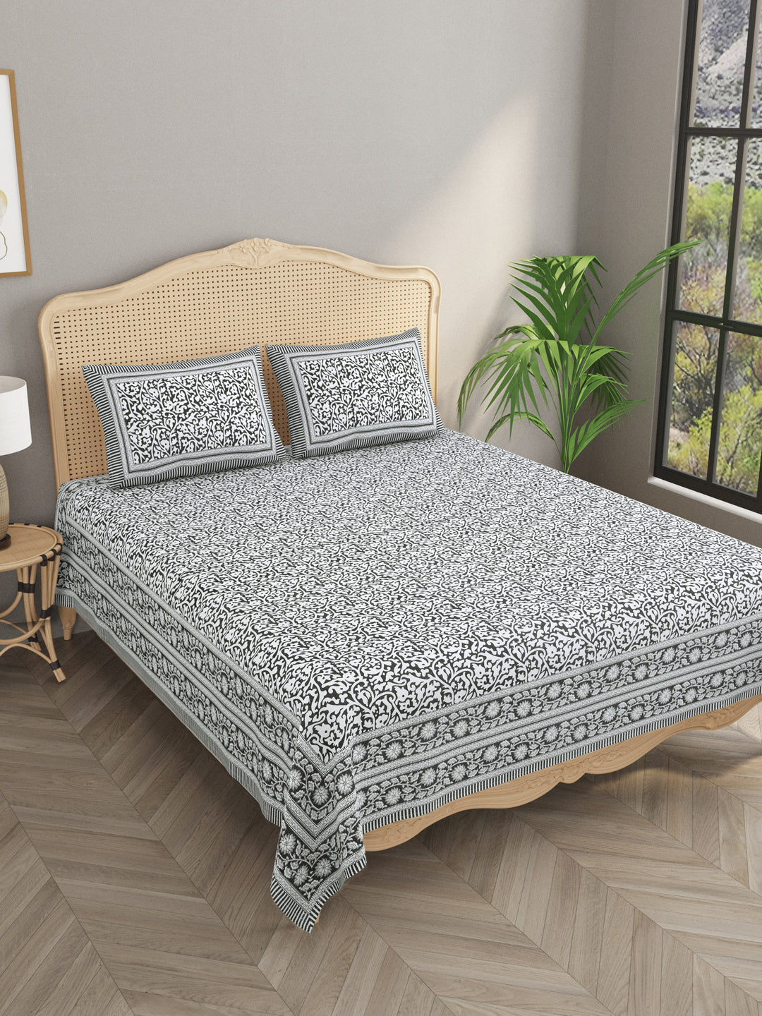 Floral Print Cotton Double King Bedsheet with 2 Pillow Covers