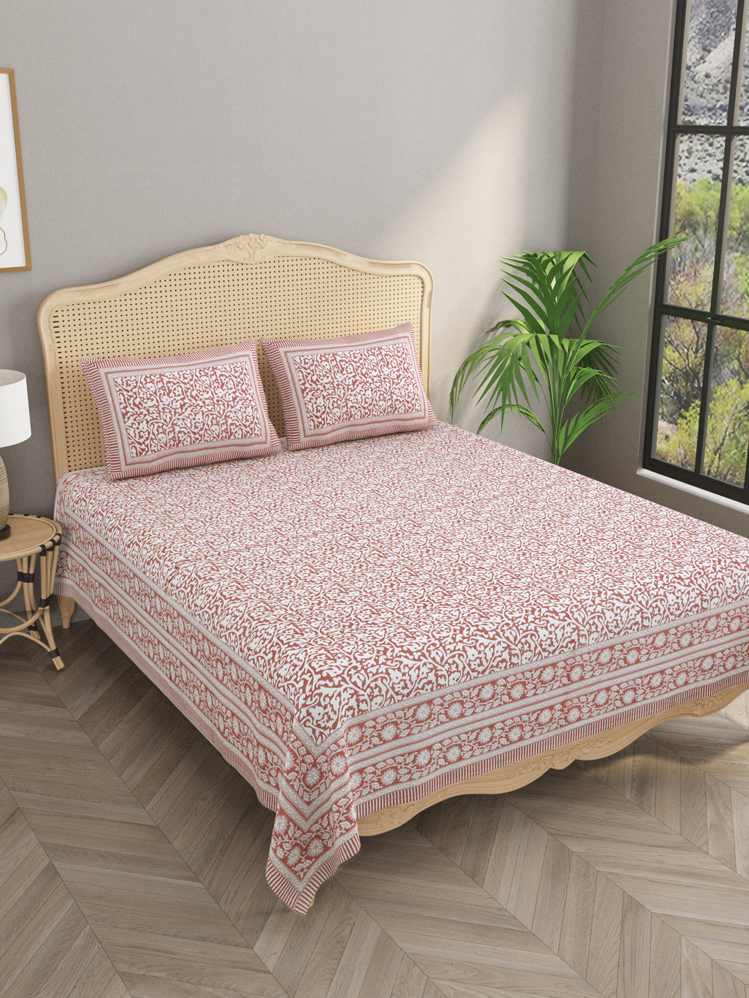 Floral Print Cotton Double King Bedsheet with 2 Pillow Covers