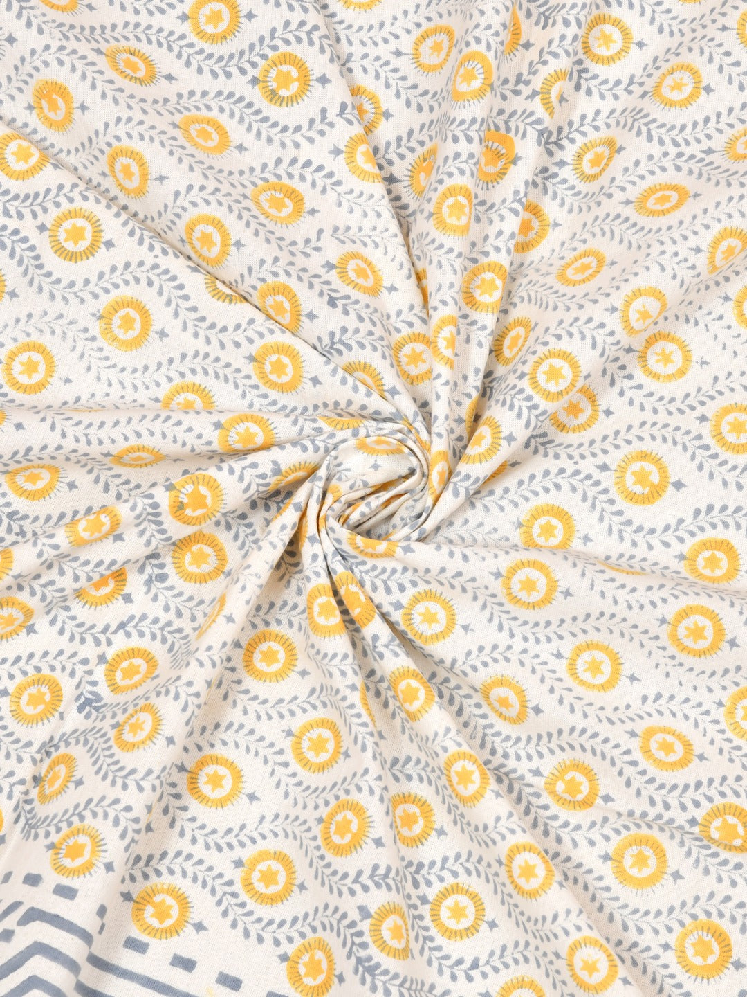 Handblock Printed Double King Bedsheet with 2 Pillow Covers