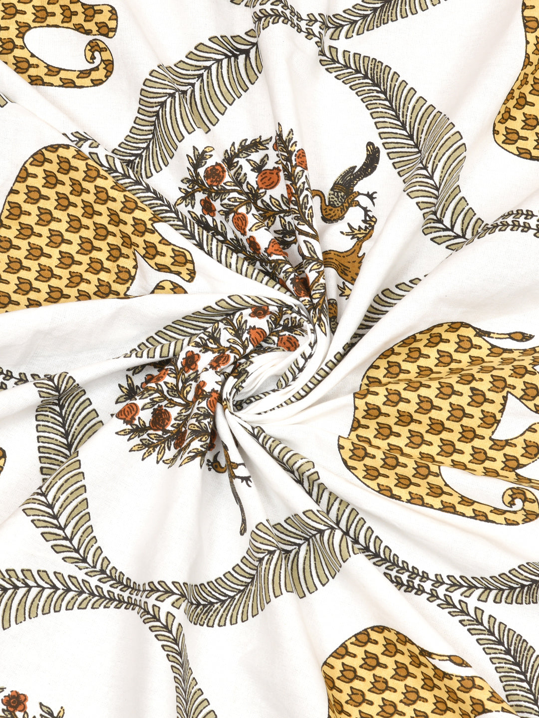 Floral Printed Bedding Set - 1 King Bedsheet, 1 Comforter, 4 Pillow Covers