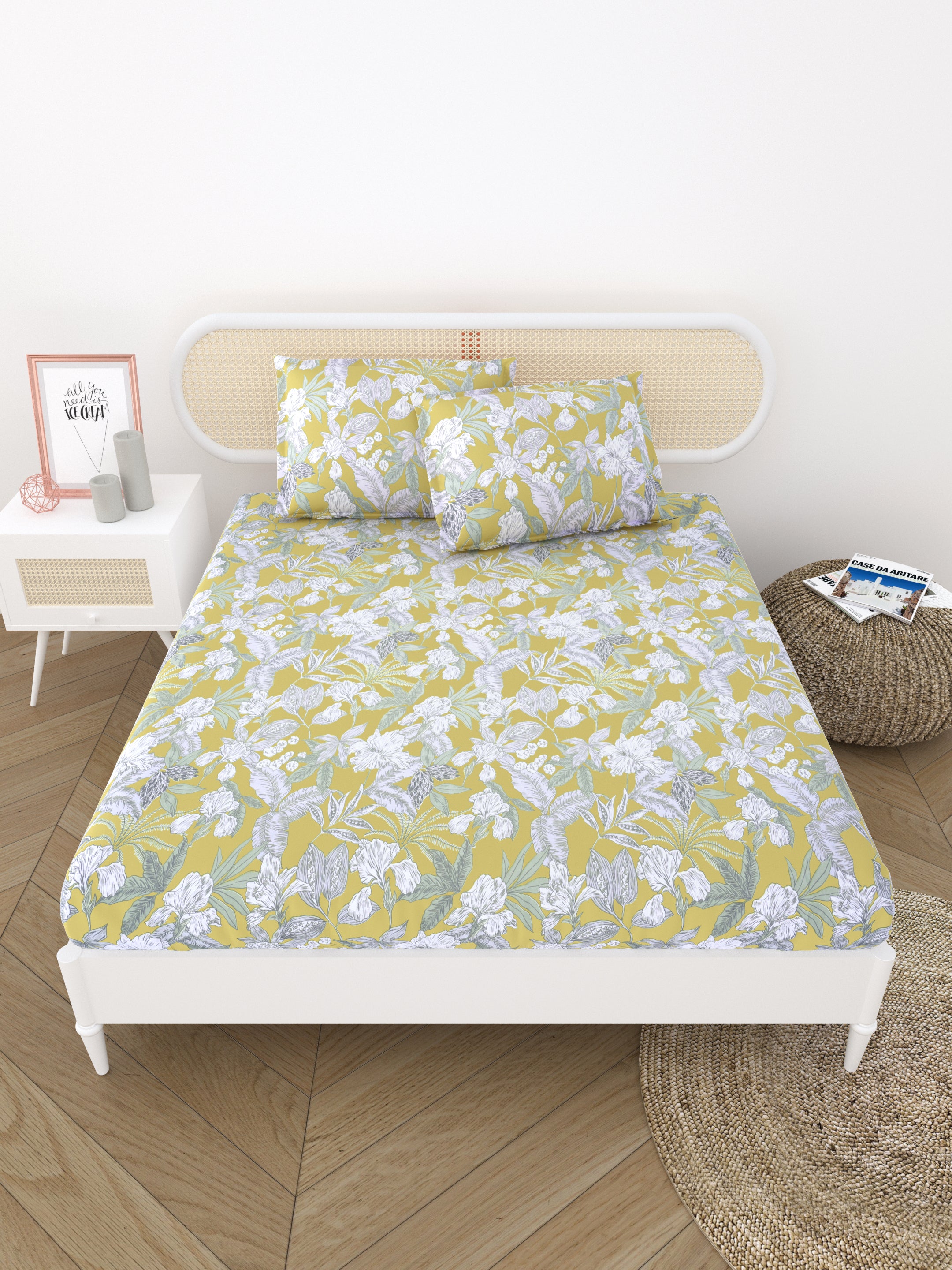 Diwali Value Gift Box | 1 Double Bedsheet & 2 Wall Hangings