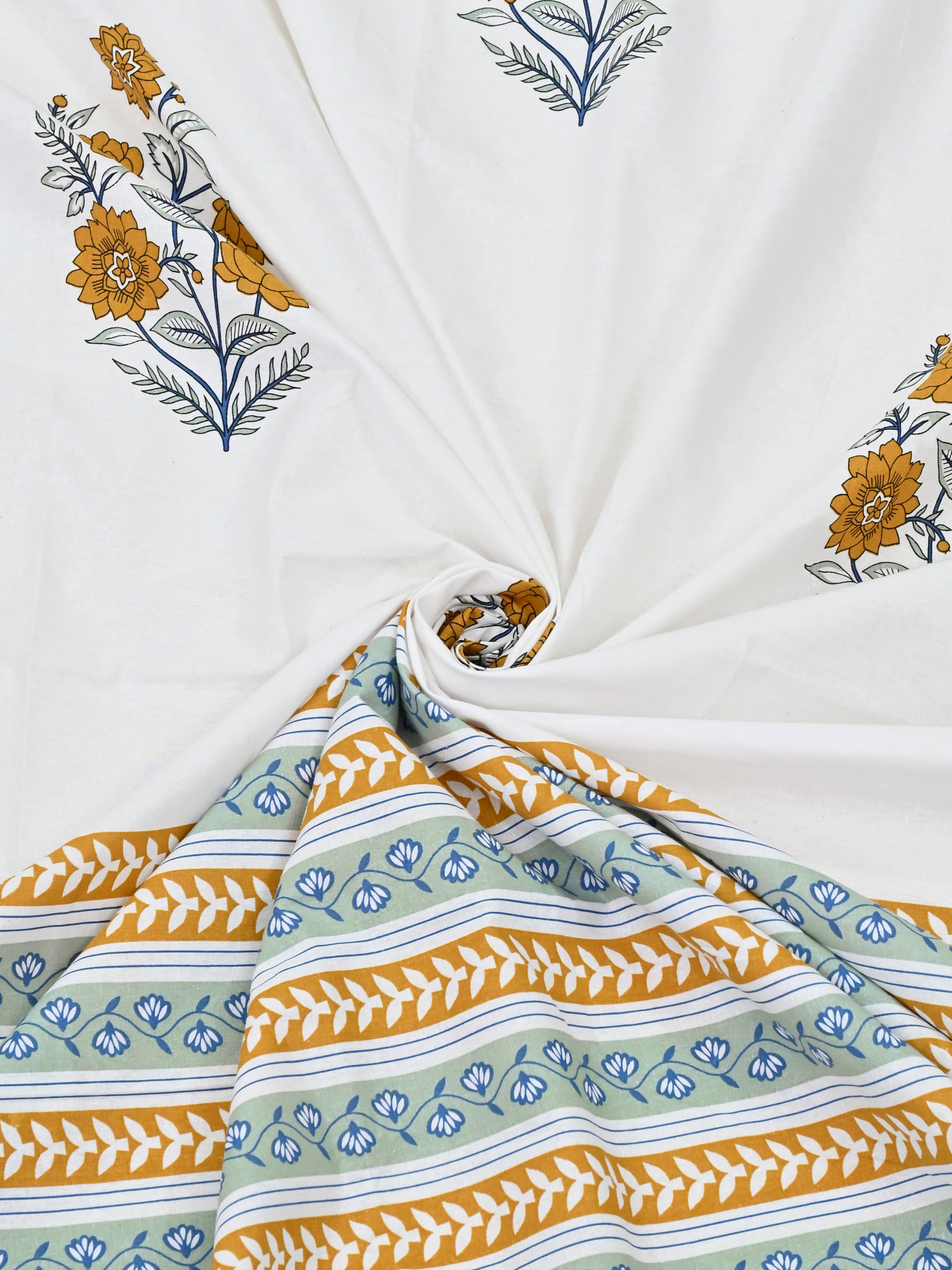 Extra Soft Percale Cotton Super King Handblock Print Bedsheet with 2 Pillow Covers