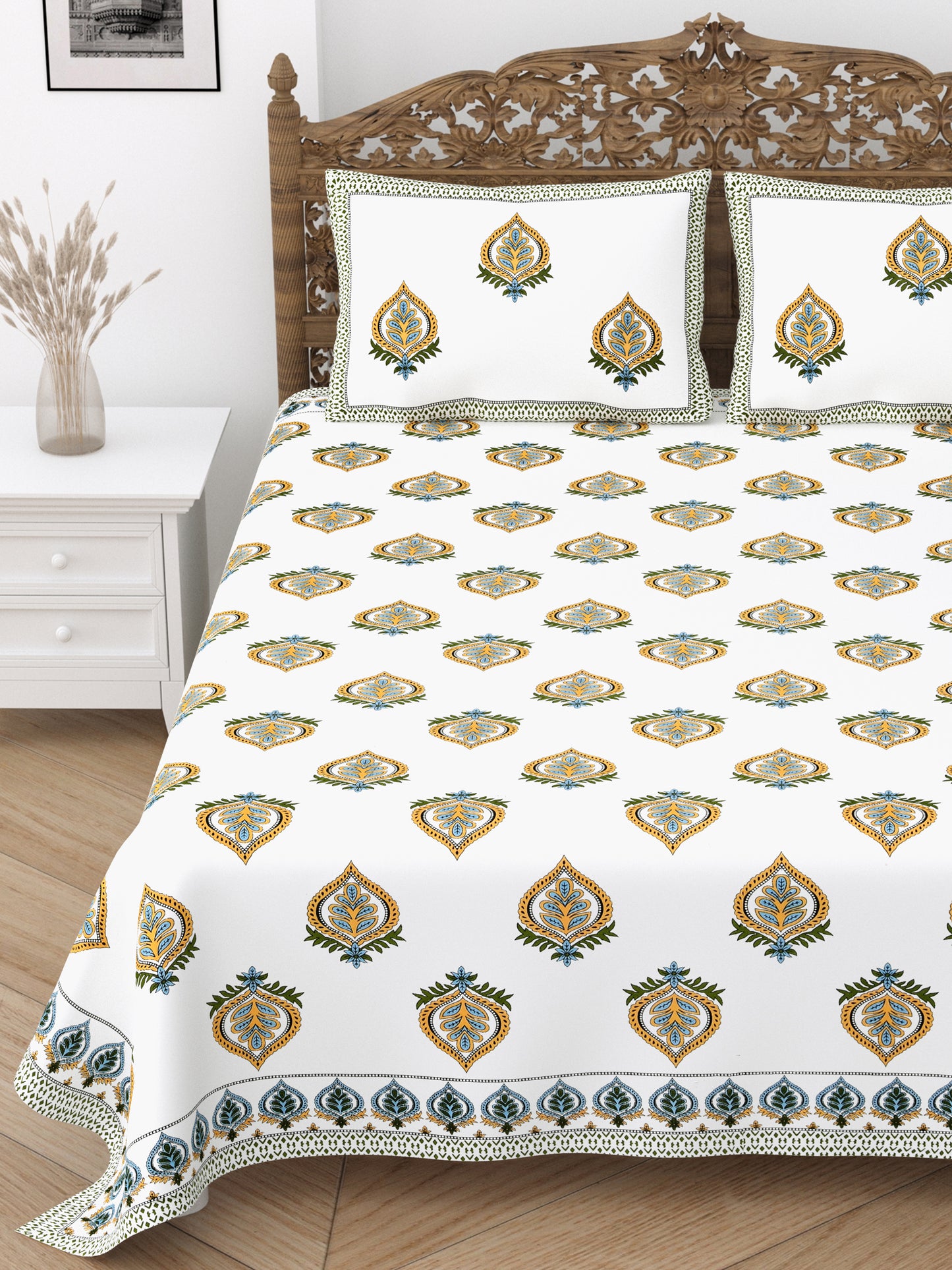 Floral Print Cotton Double King Bedsheet with 2 Pillow Covers