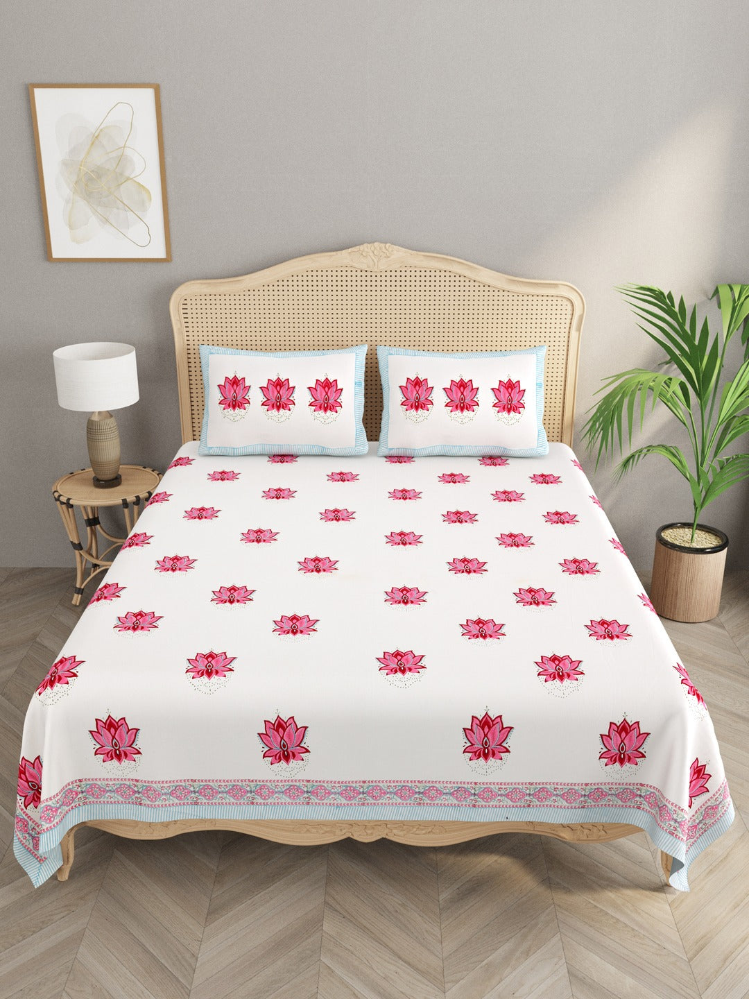 Handblock Printed Super King Size Bedsheet with 2 Pillow Covers