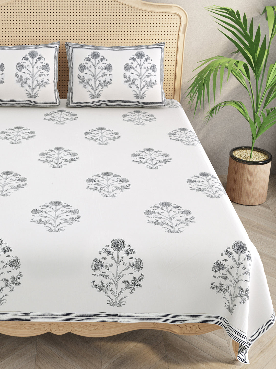 Handblock Print Super King Bedsheet in Extra Soft Percale Cotton with 2 Pillow covers