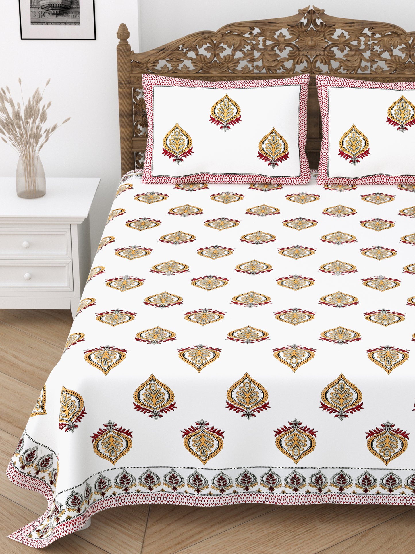 Floral Print Cotton Double King Bedsheet with 2 Pillow Covers