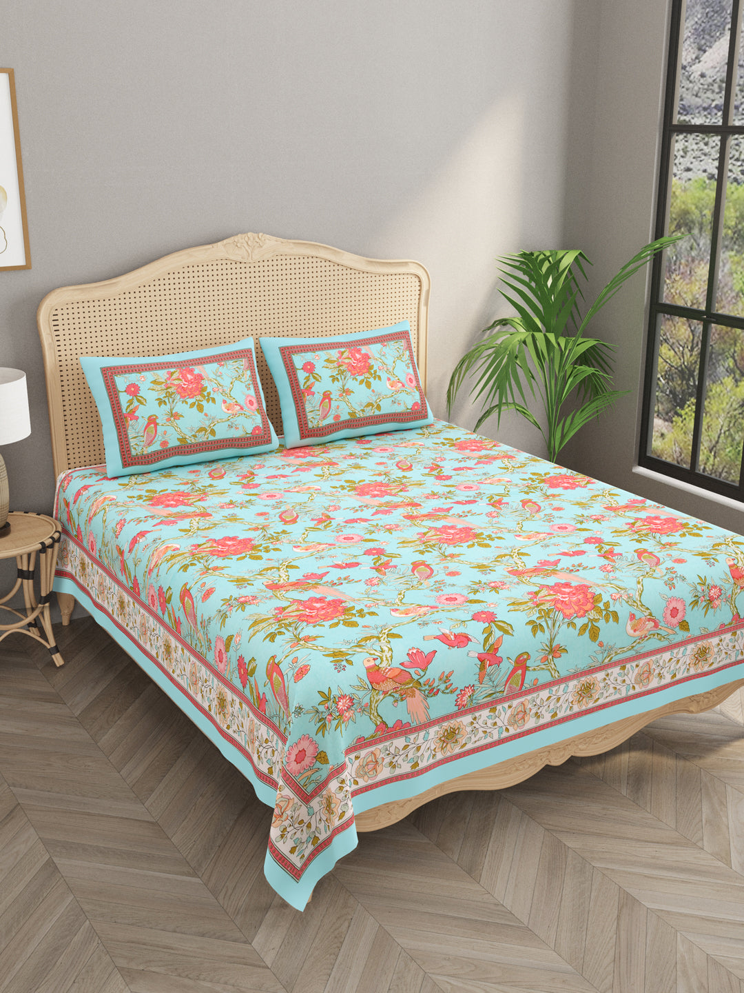 Floral Print Cotton Double King Bedsheet with 2 Pillow Covers