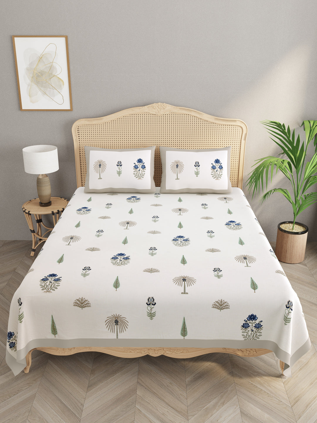 Extra Soft Percale Cotton Double King Floral Print Bedsheet with 2 Pillow Covers