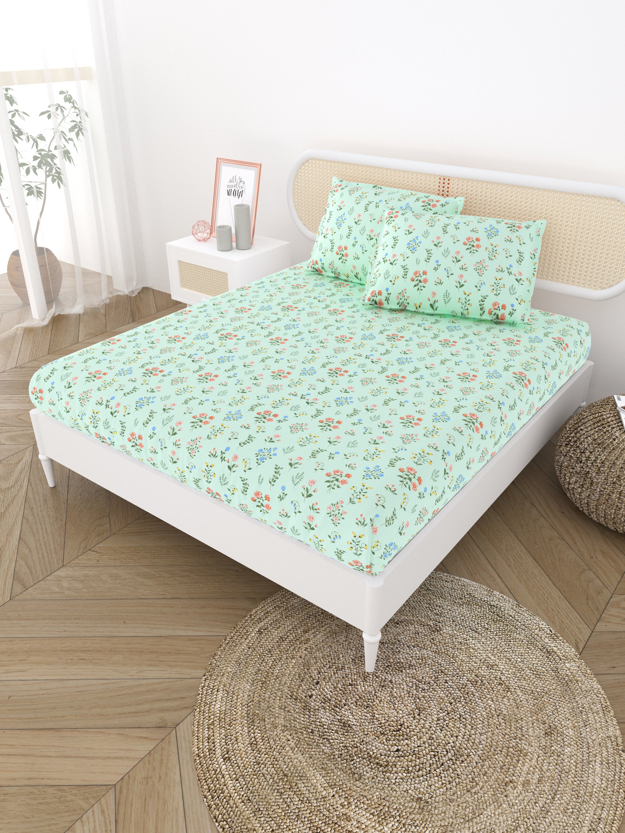 Diwali Value Gift Box | 1 Double Bedsheet & 2 Wall Hangings