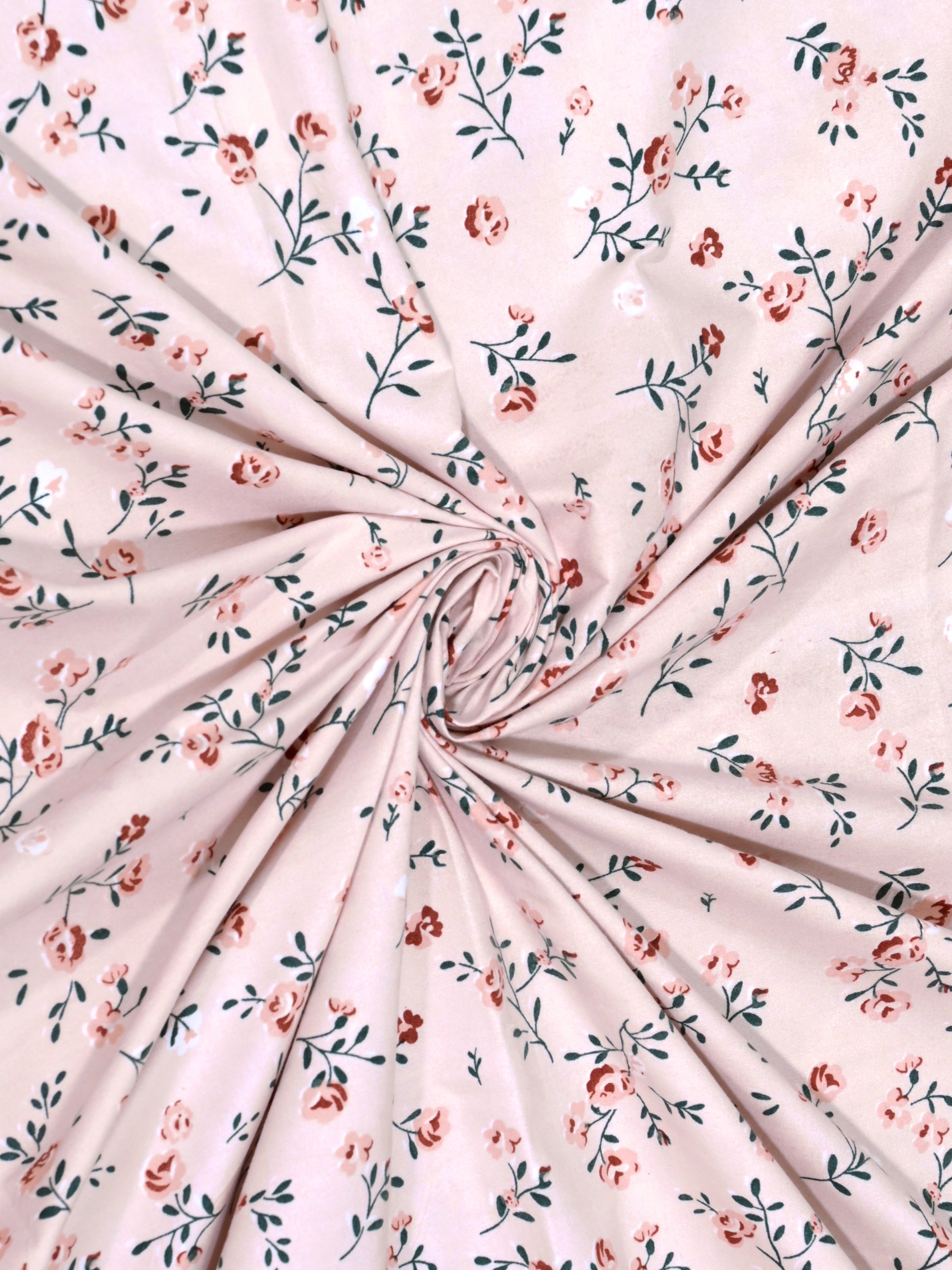 Diwali Value Gift Box | 1 Double Bedsheet & 2 Wall Hangings