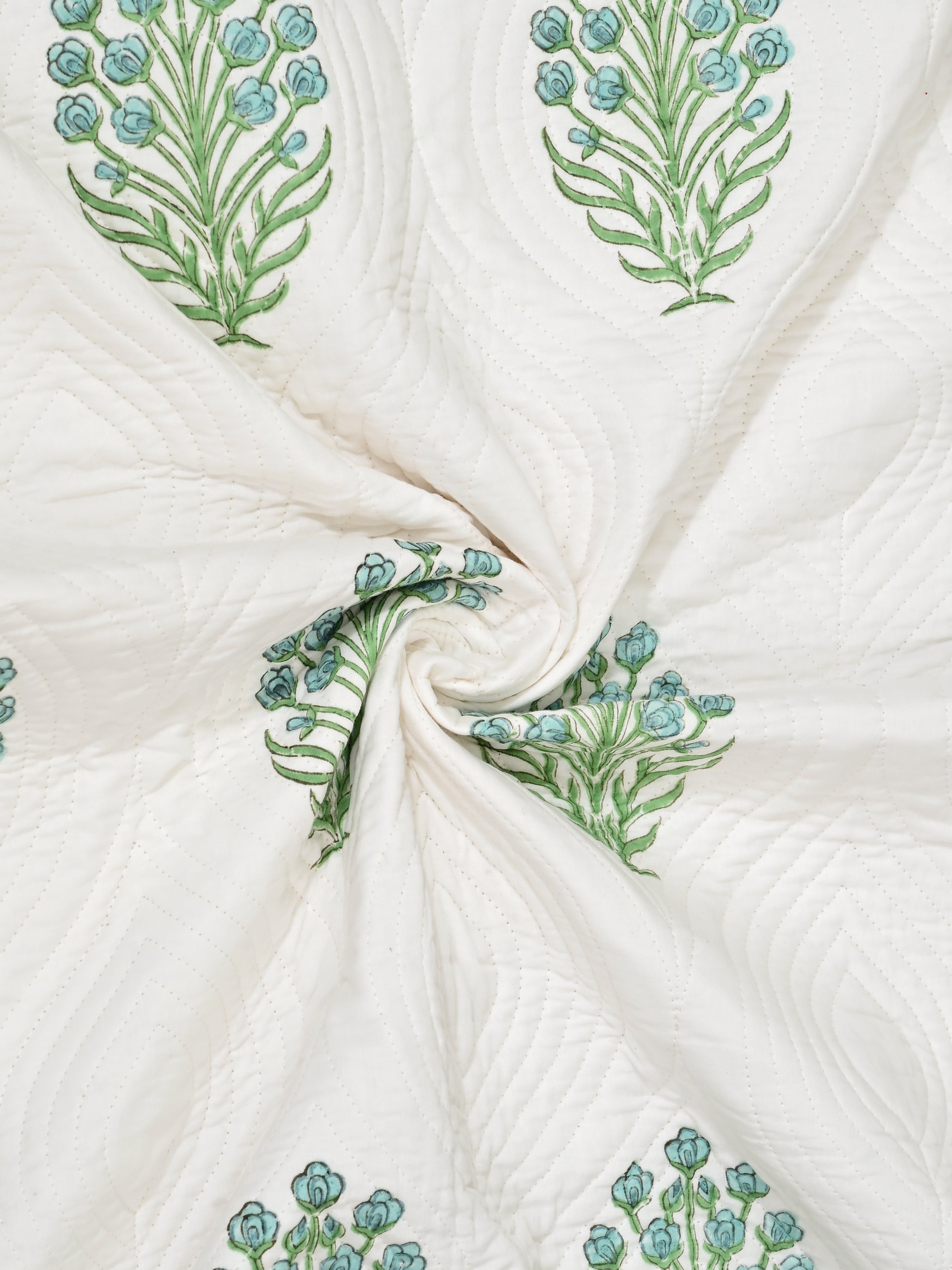 Quilted Floral Printed Reversible Bedcover with 2 Pillow Covers