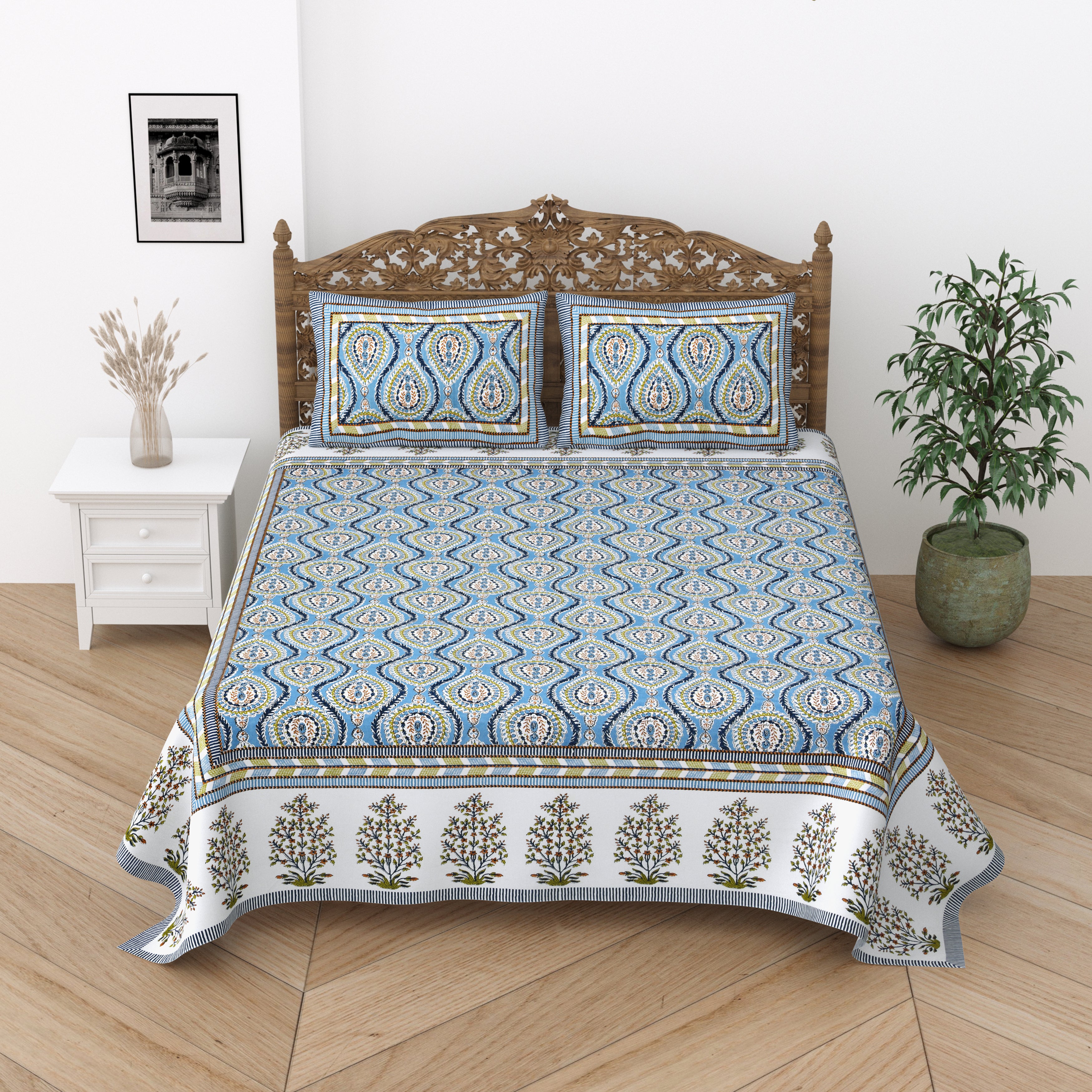 Floral Print Cotton Double King Bedsheet with 2 Pillow Covers