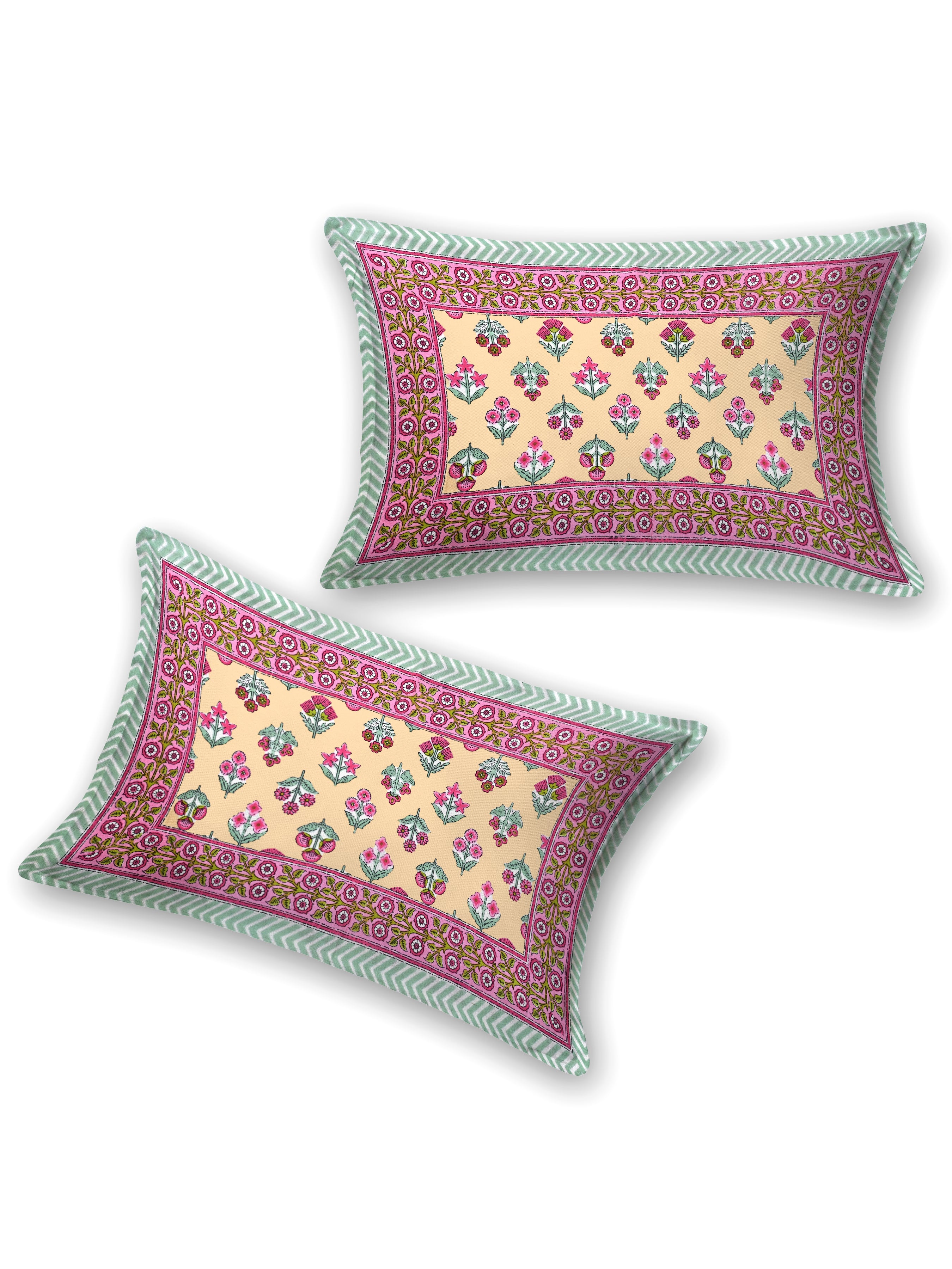 Floral Print Cotton Double King Bedsheet with 2 Pillow Covers
