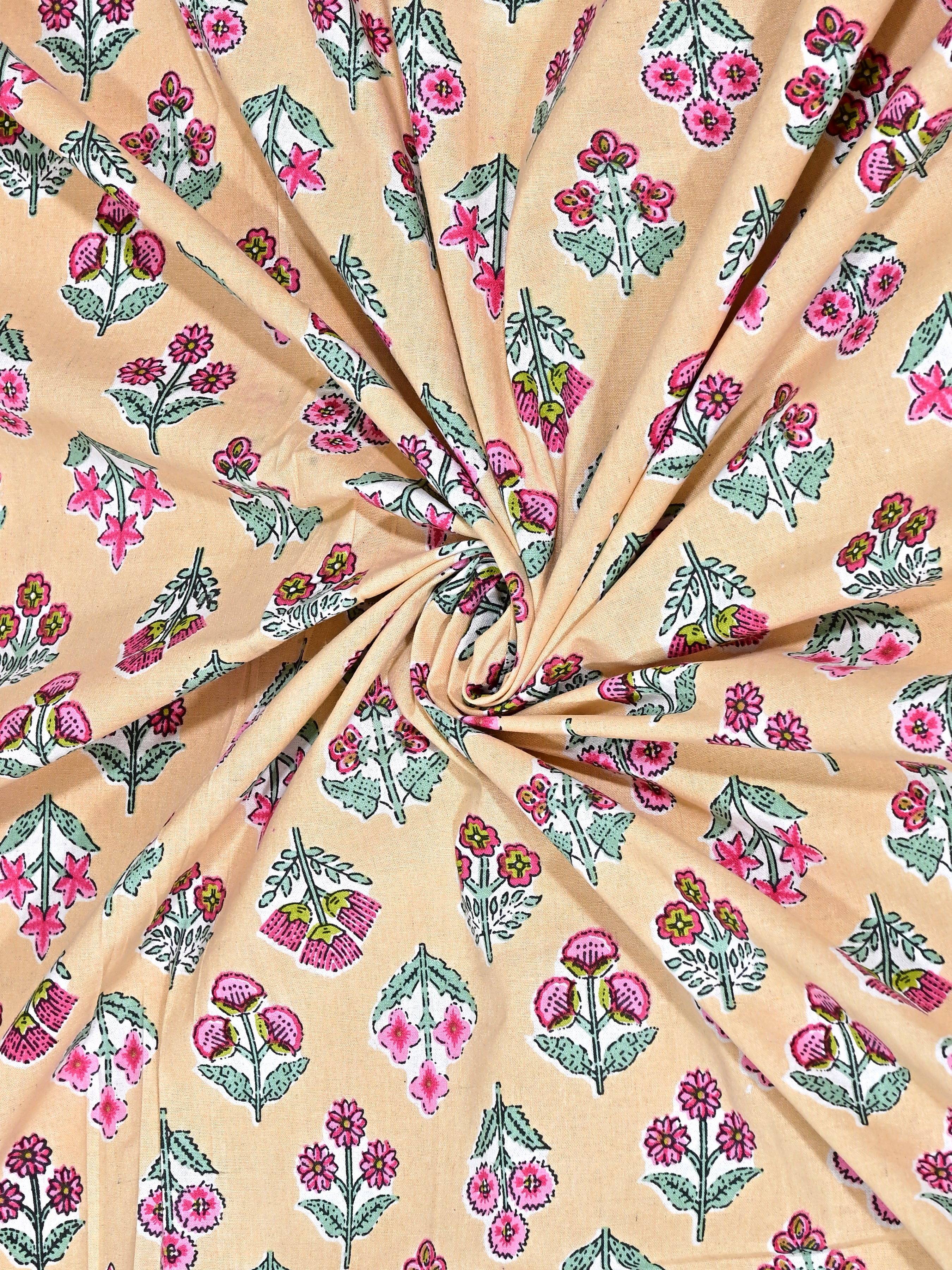 Floral Print Cotton Double King Bedsheet with 2 Pillow Covers