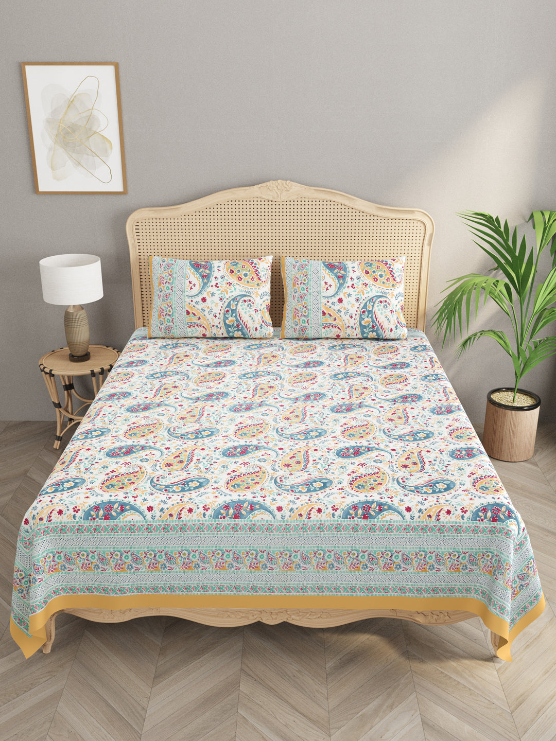 Floral Print Cotton Super King Bedsheet with 2 Reversible Pillow Covers