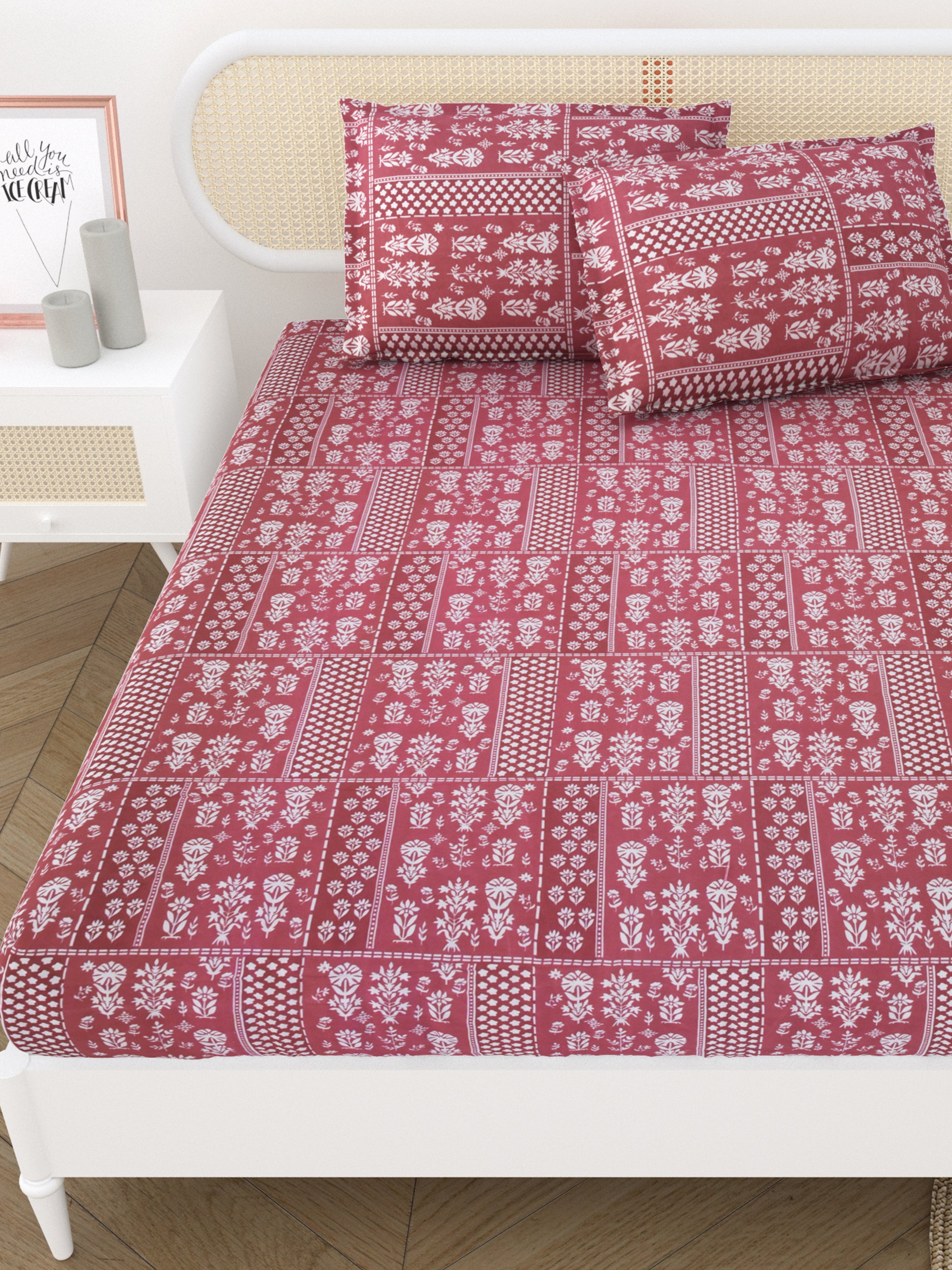 Diwali Value Gift Box | 1 Double Bedsheet & 2 Wall Hangings