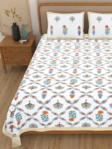Floral Print Cotton Double King Bedsheet with 2 Pillow Covers