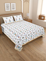 Floral Print Cotton Double King Bedsheet with 2 Pillow Covers
