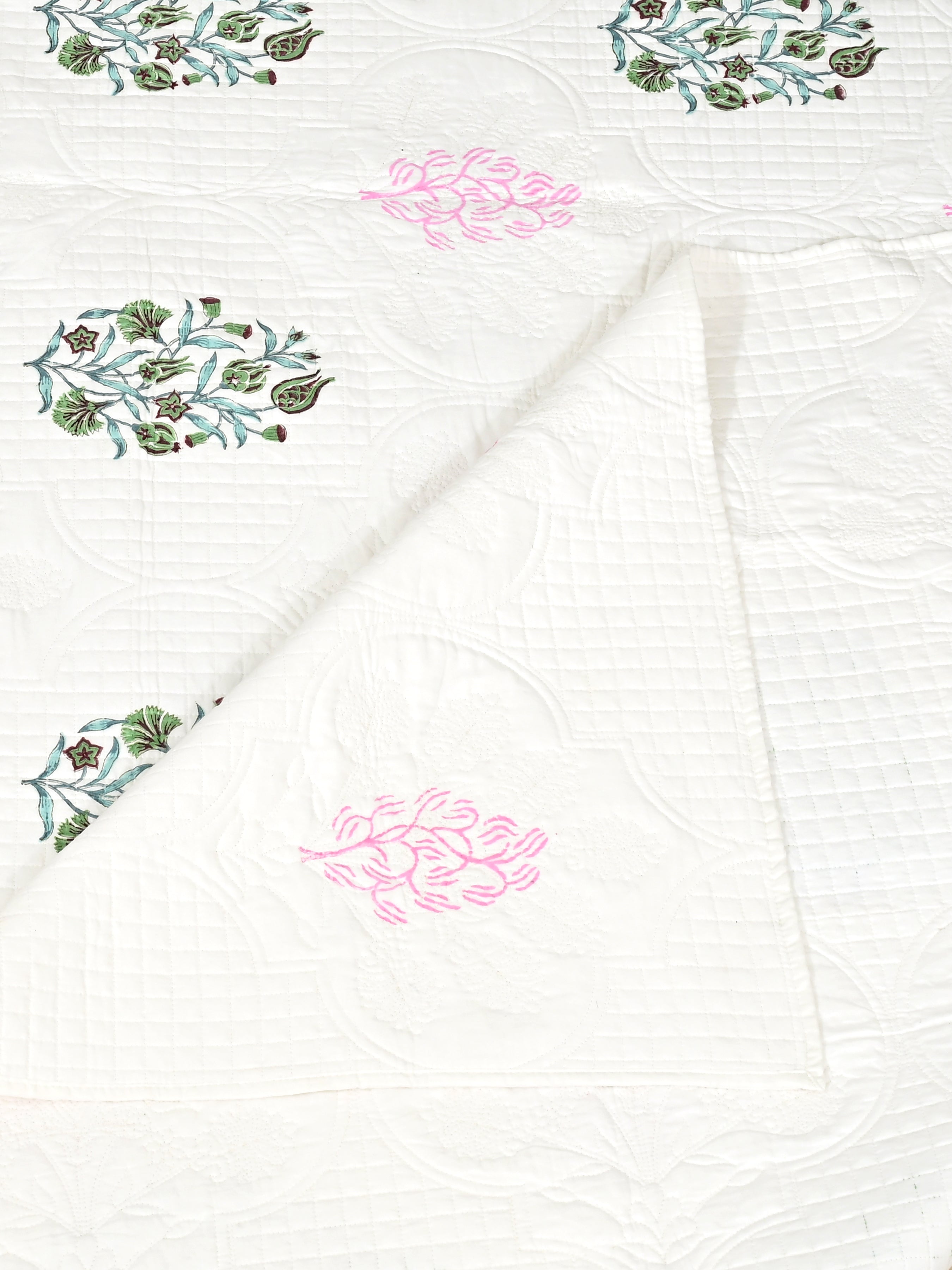 Quilted Floral Printed Reversible Bedcover with 2 Pillow Covers