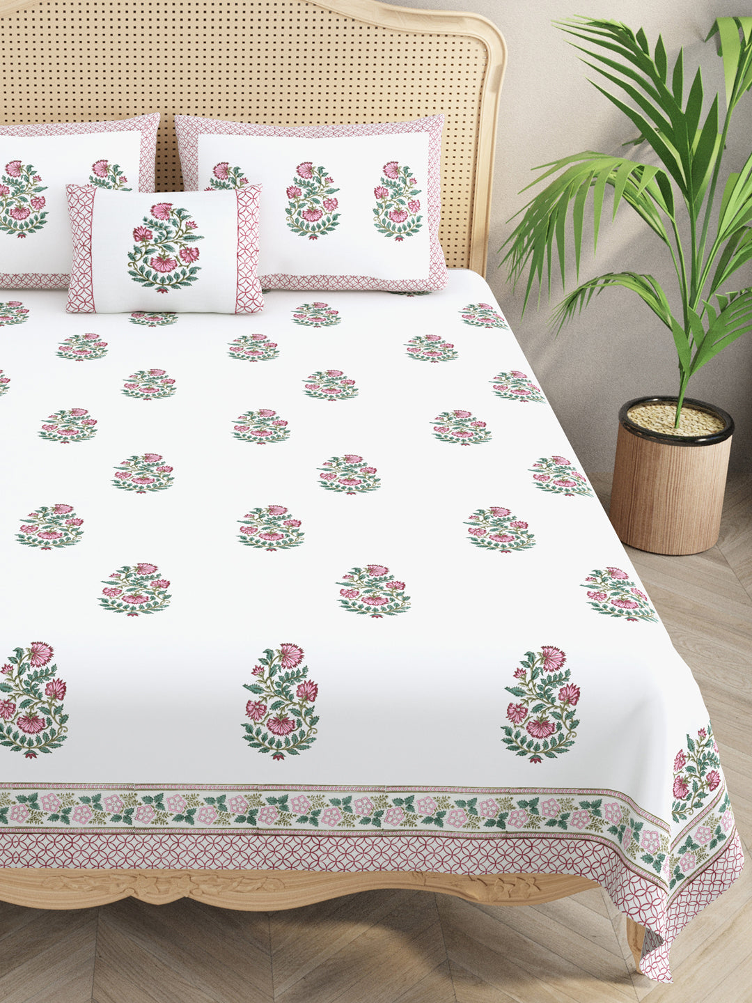 Extra Soft Percale Cotton Super King Handblock Print Bedsheet with 2 Pillow Covers + 1 Sham Pillow Cover