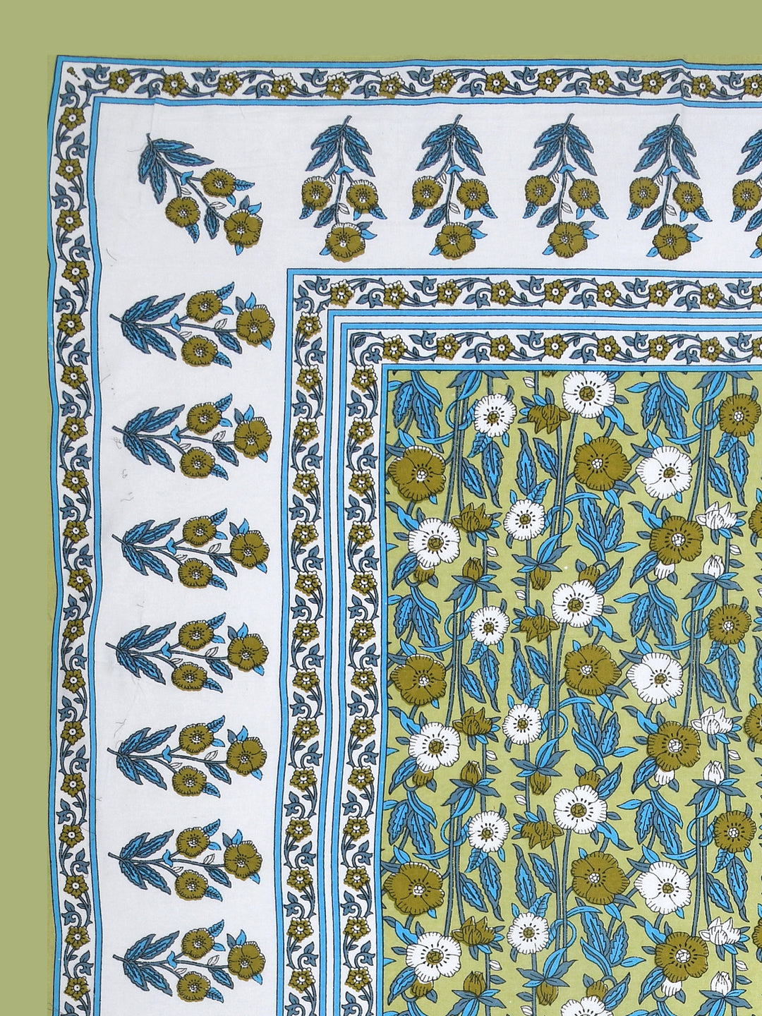 Floral Print Cotton Double King Bedsheet with 2 Pillow Covers